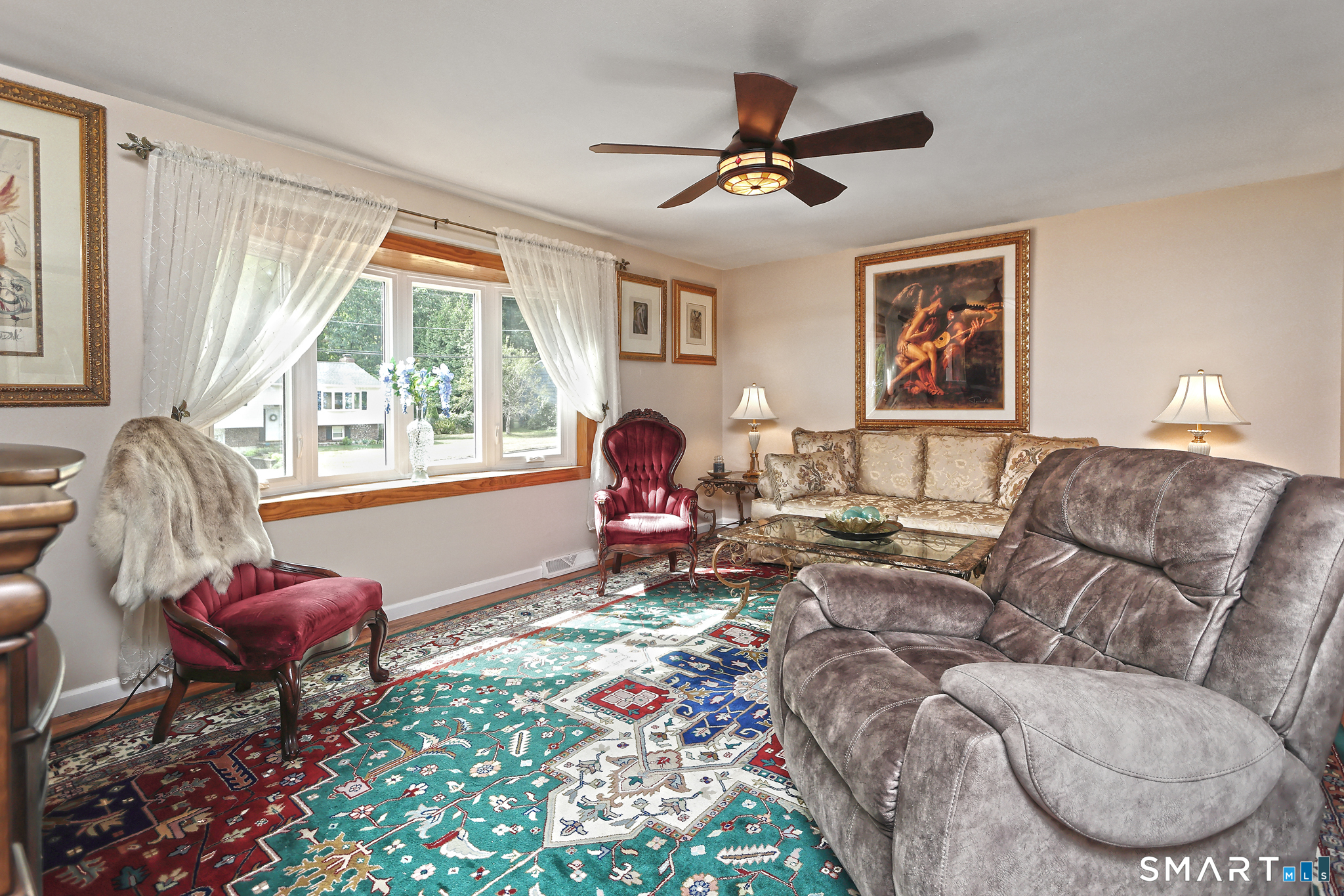 30 Lakeview Drive photo 4