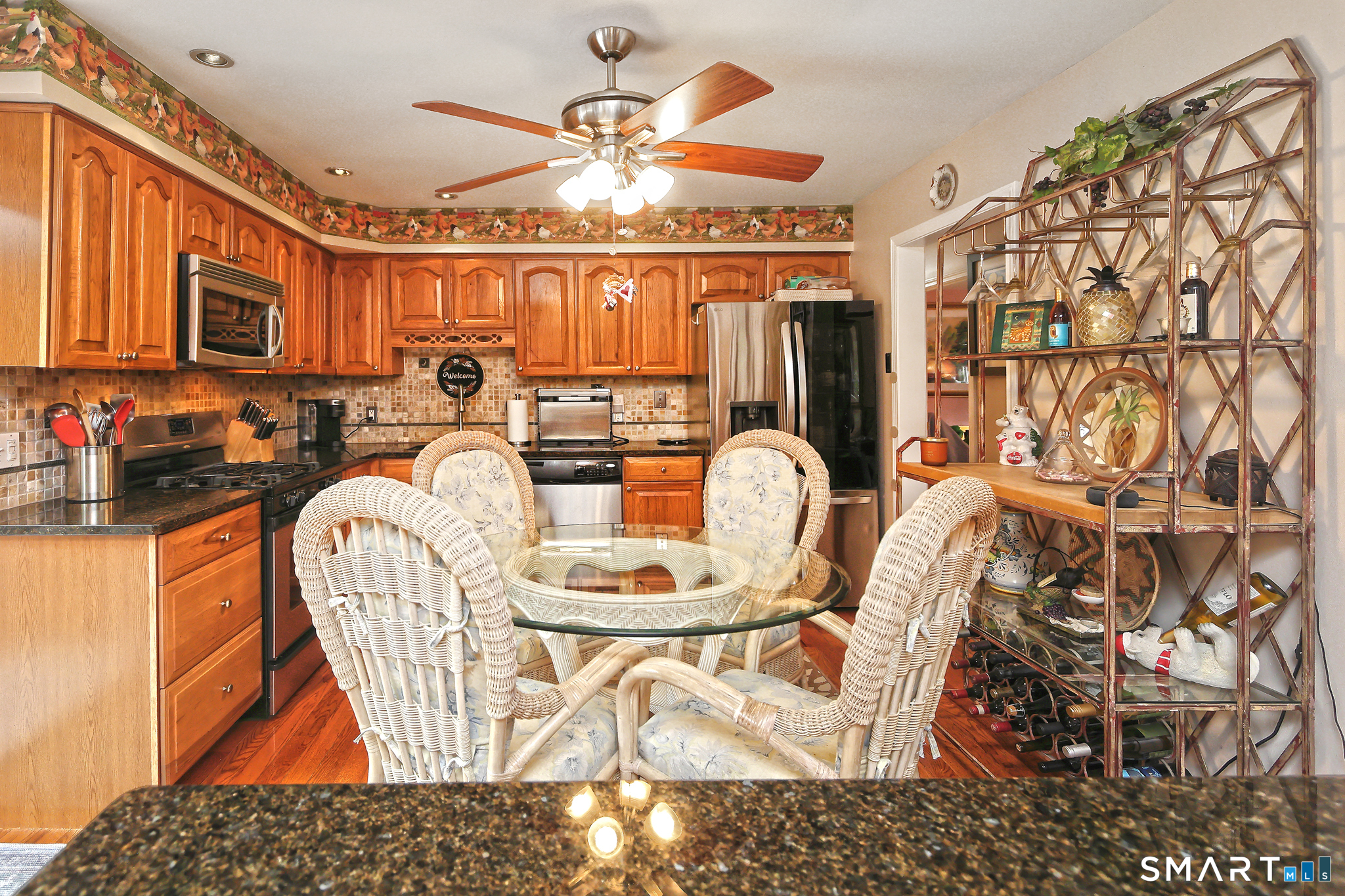30 Lakeview Drive photo 9