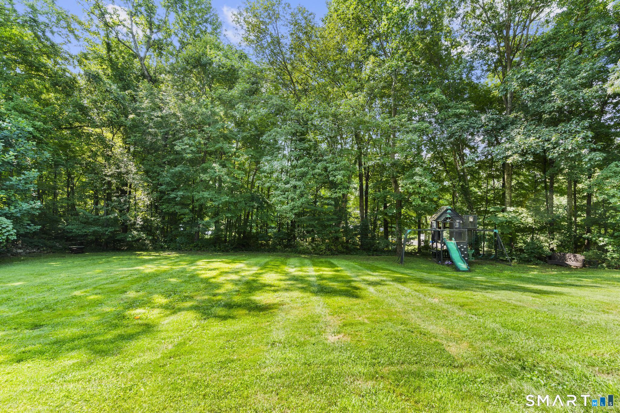 10 Anna Drive photo 28