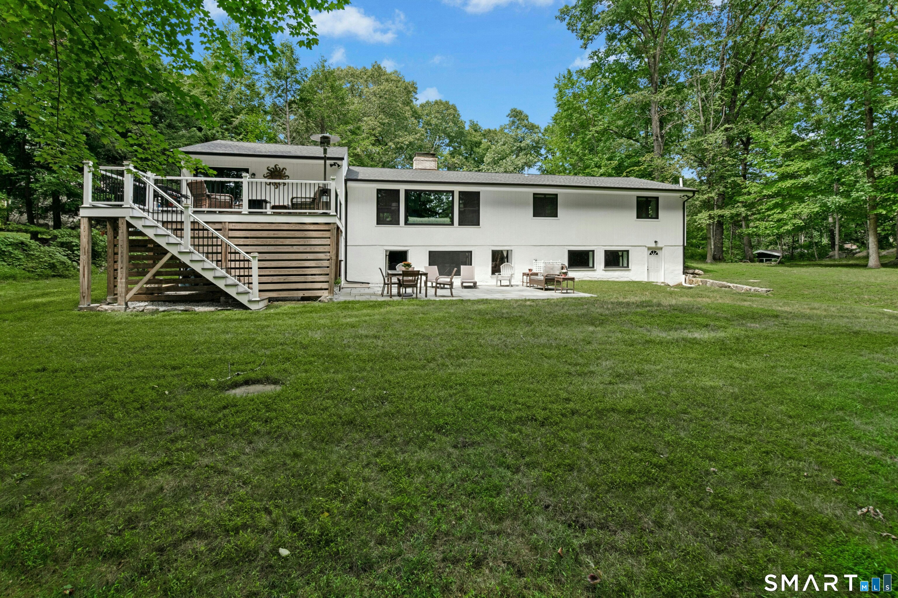 24 Smoke Hill Drive photo 30