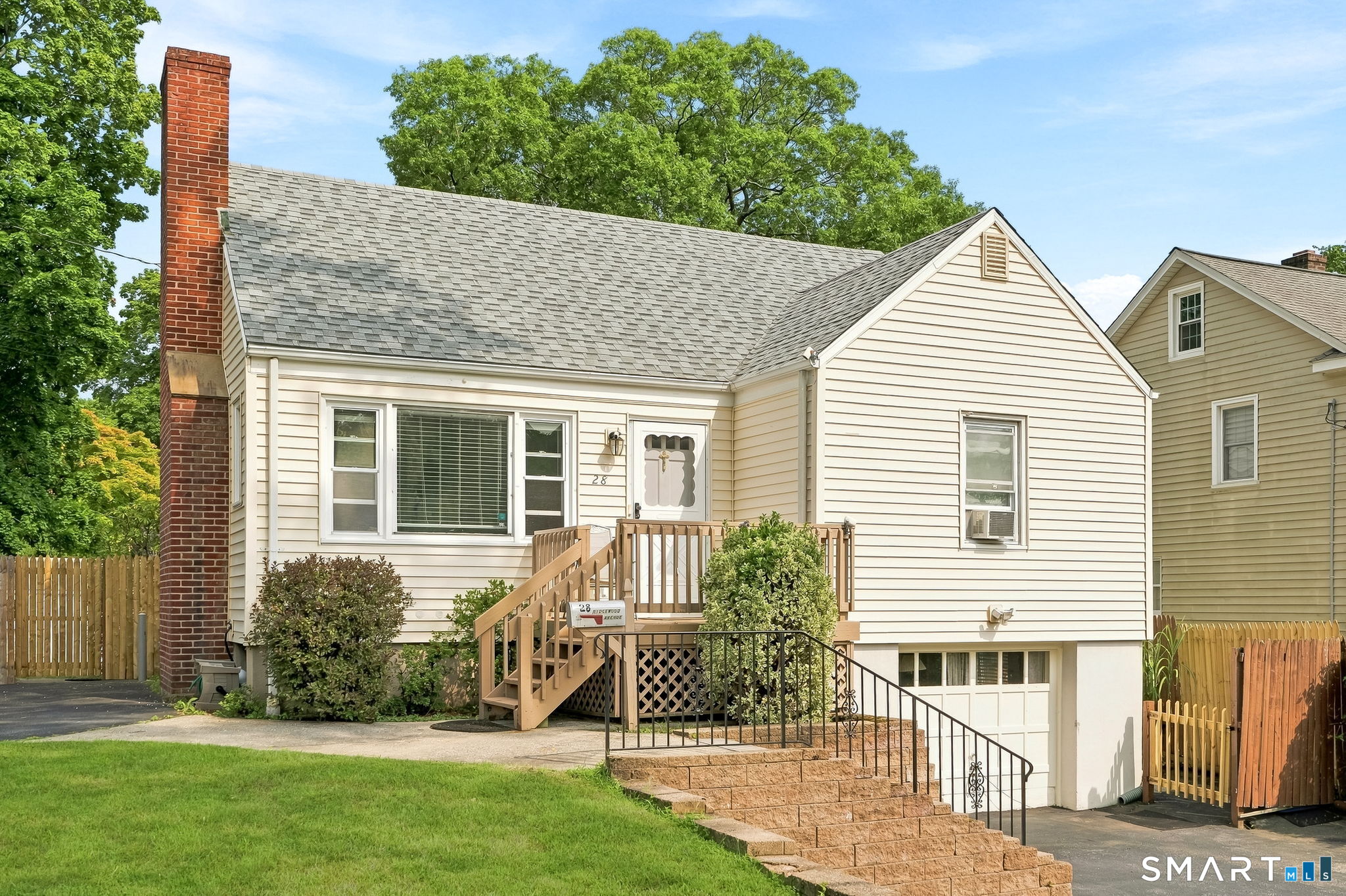 28 Ridgewood Avenue photo 4