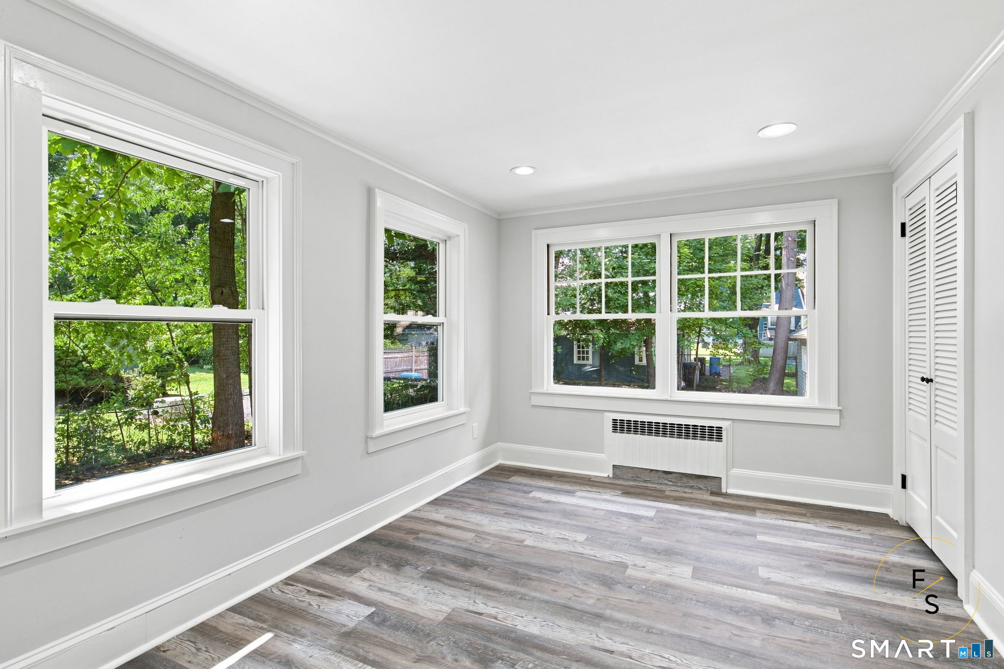 93 Forest Street photo 8