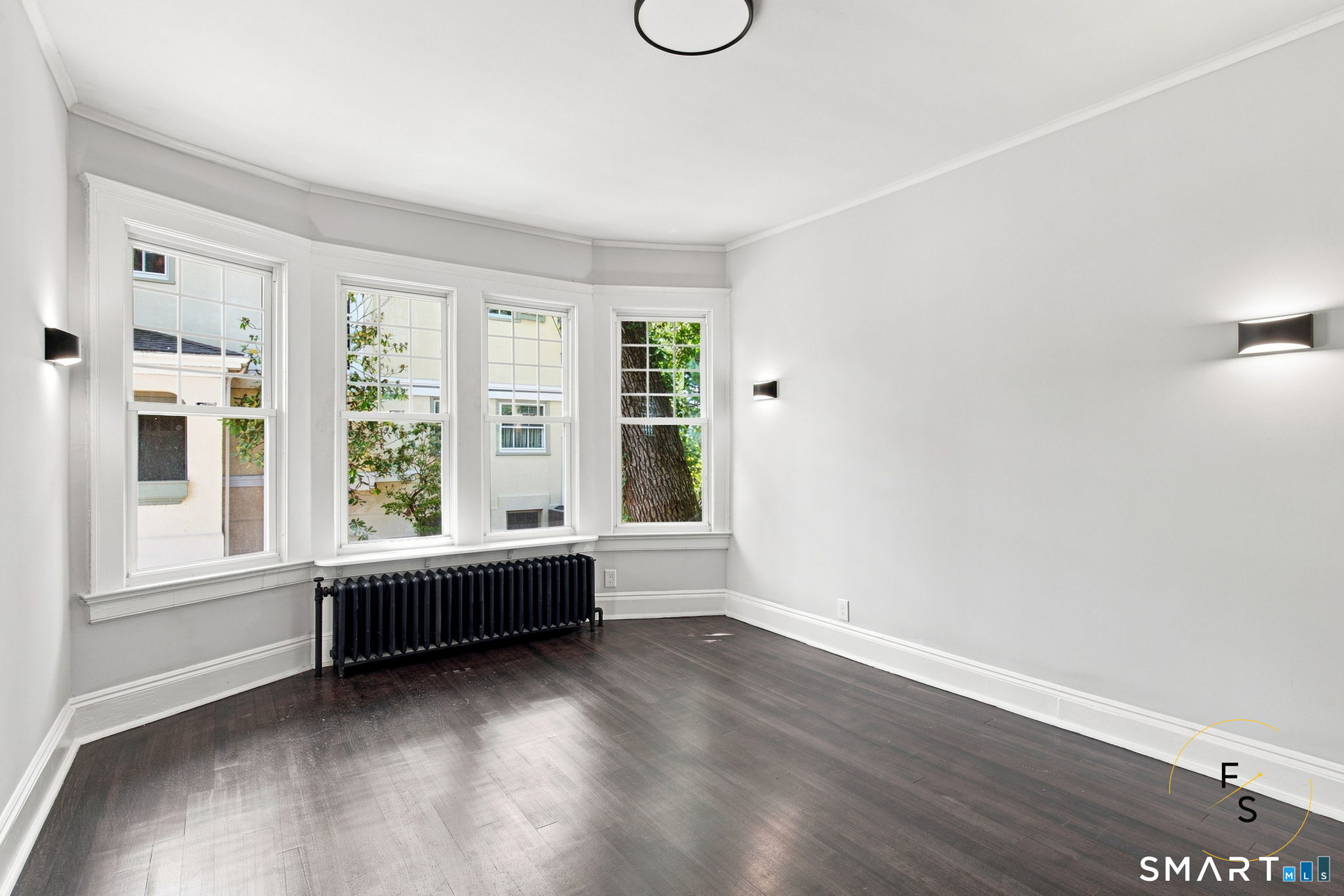 93 Forest Street photo 13