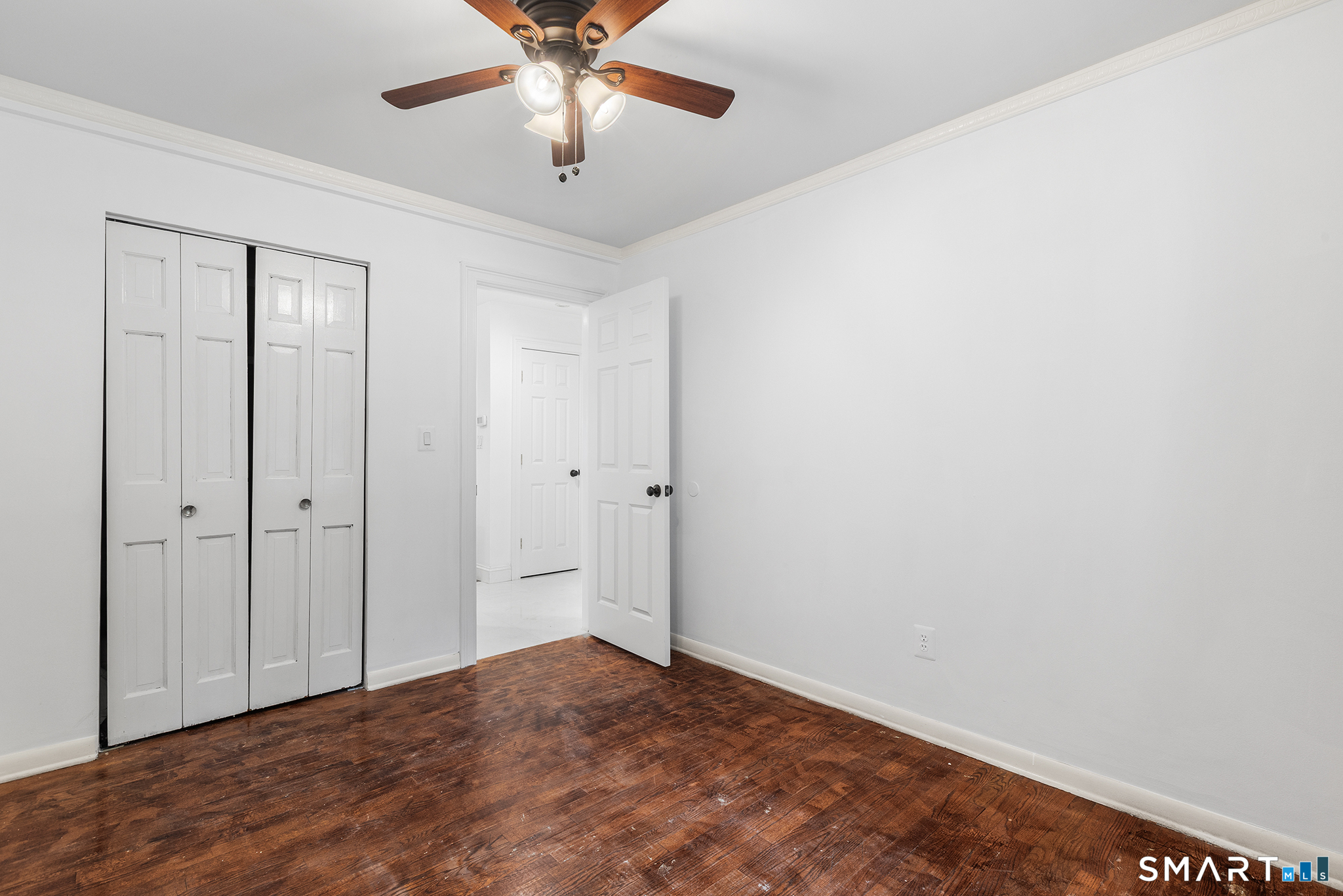 241 Pemberwick Road photo 9