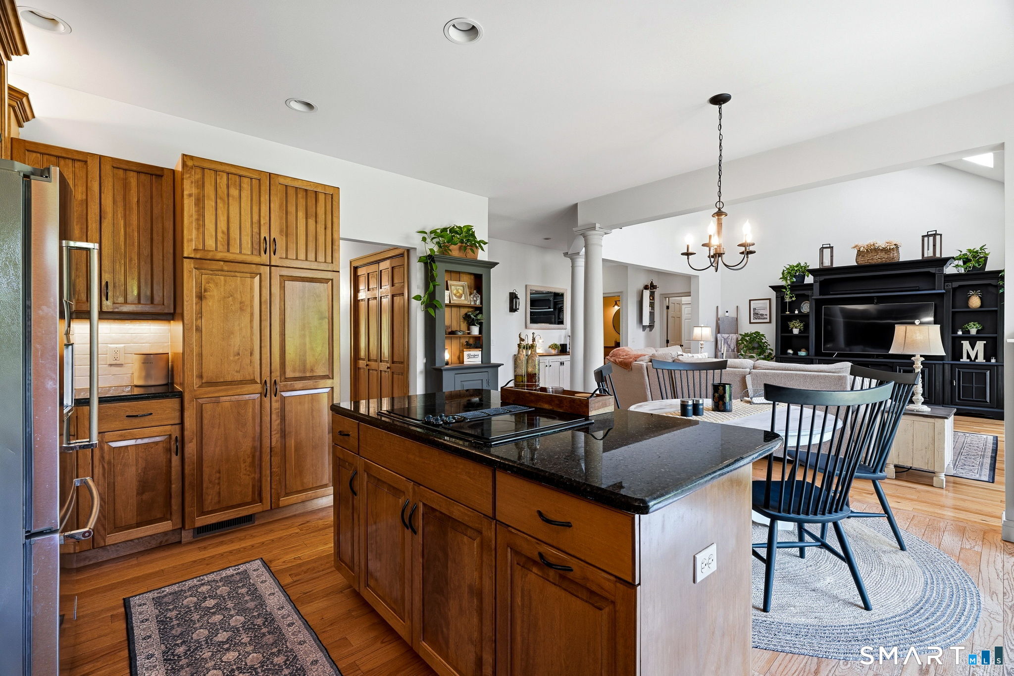 210 Forsyth Road photo 18