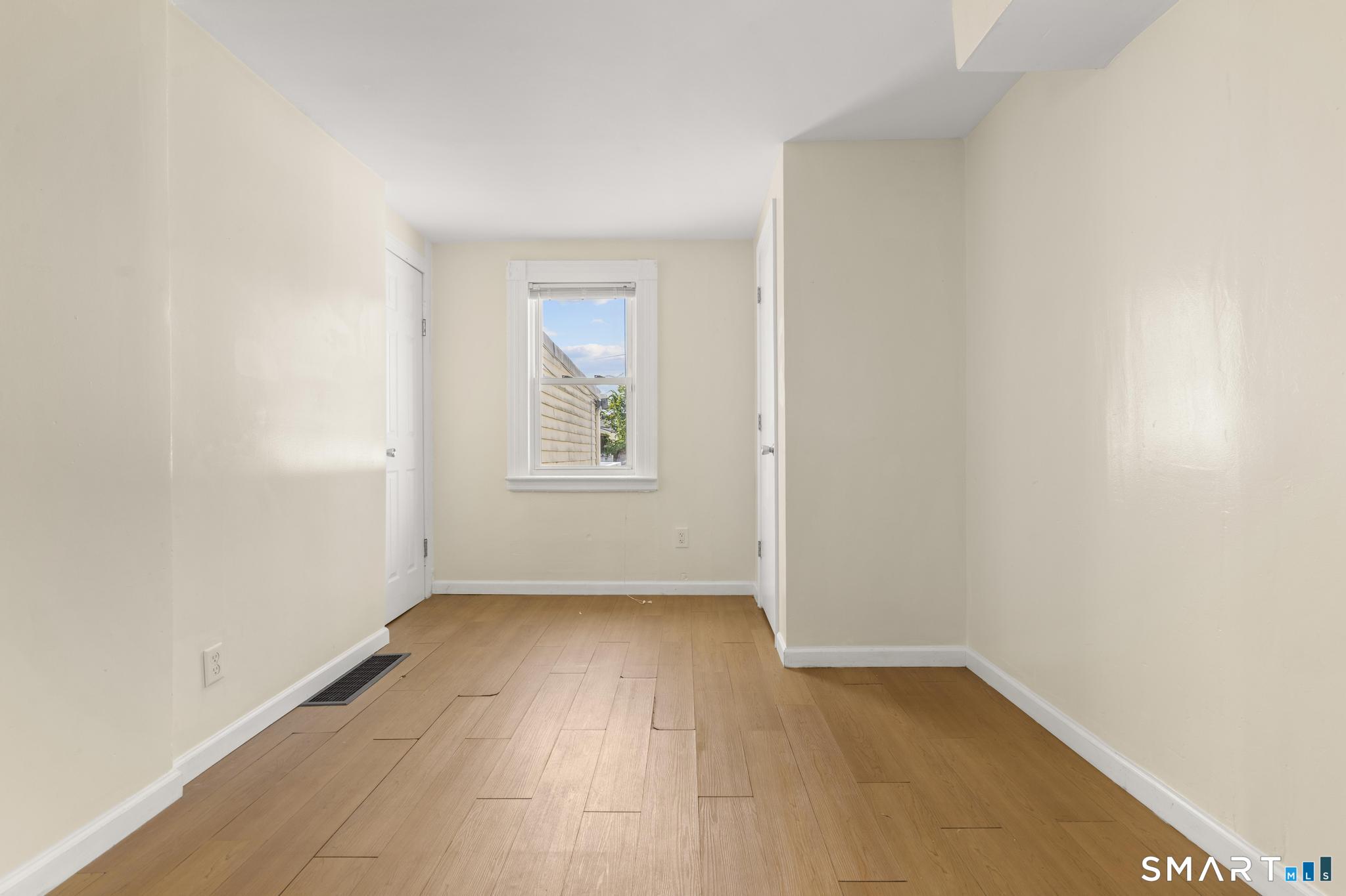 59 North Place photo 21