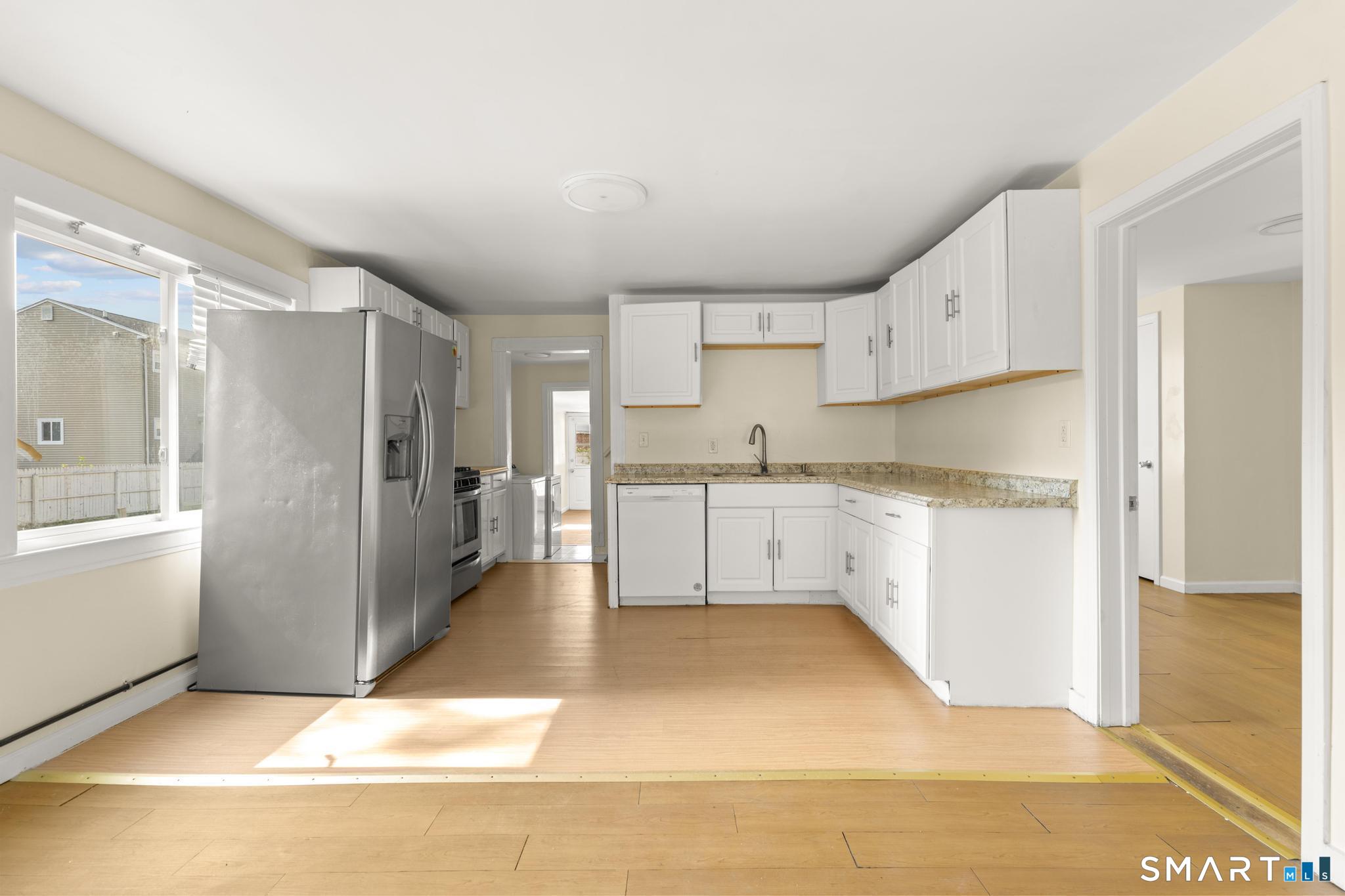 59 North Place photo 3