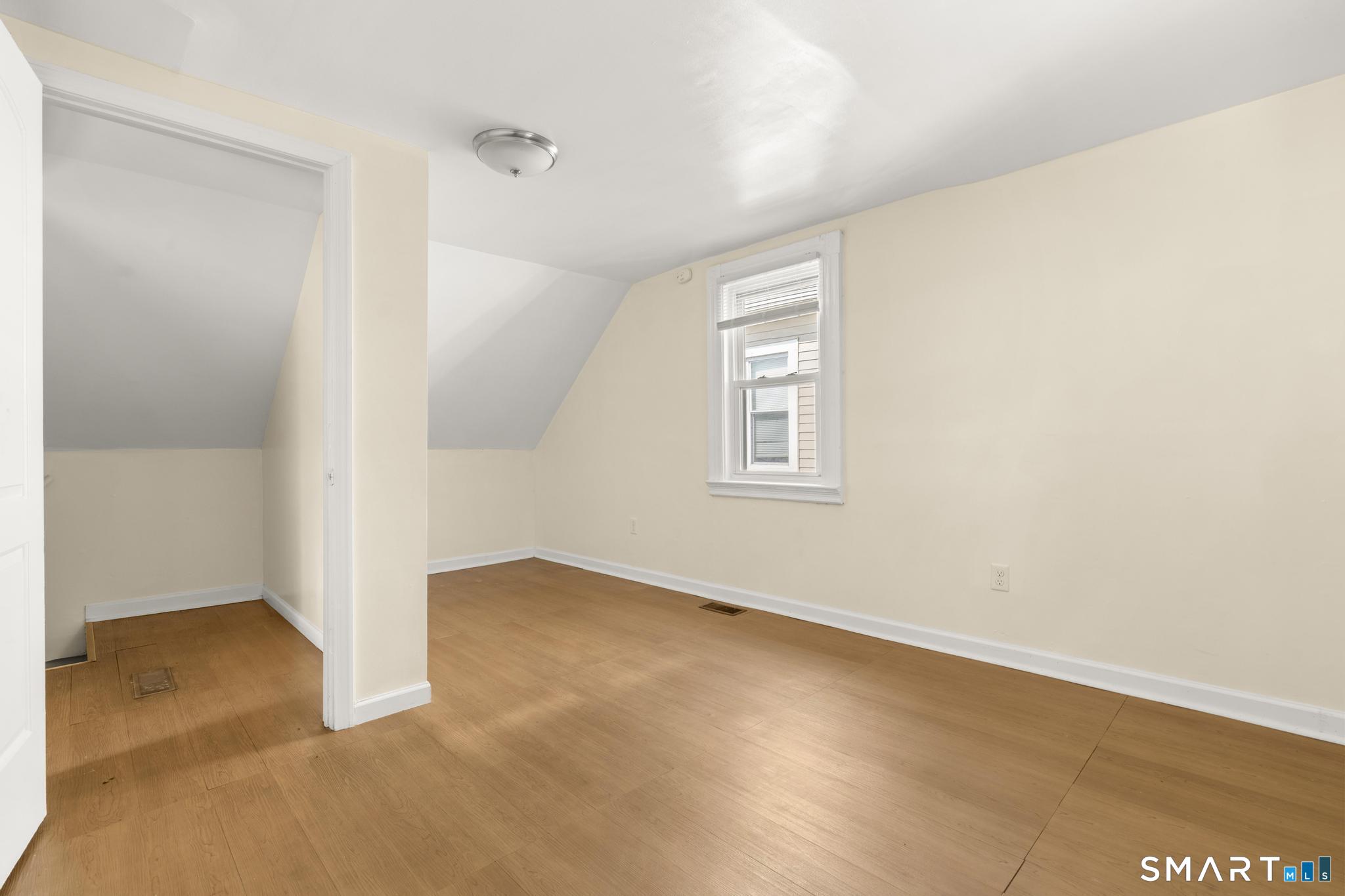 59 North Place photo 16