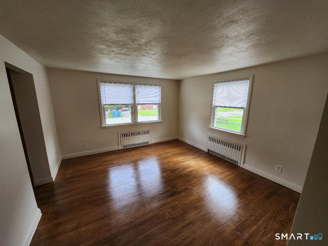 40 Glenwood Street photo 2