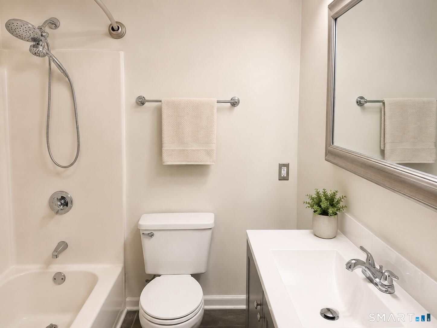 25 Grand Street  Unit #111 photo 12