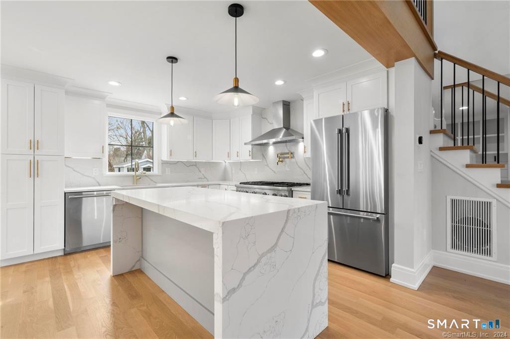 5 Shaw Avenue photo 11