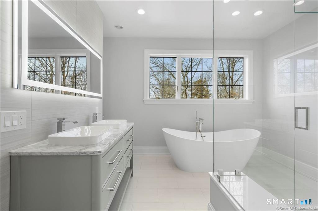 5 Shaw Avenue photo 22
