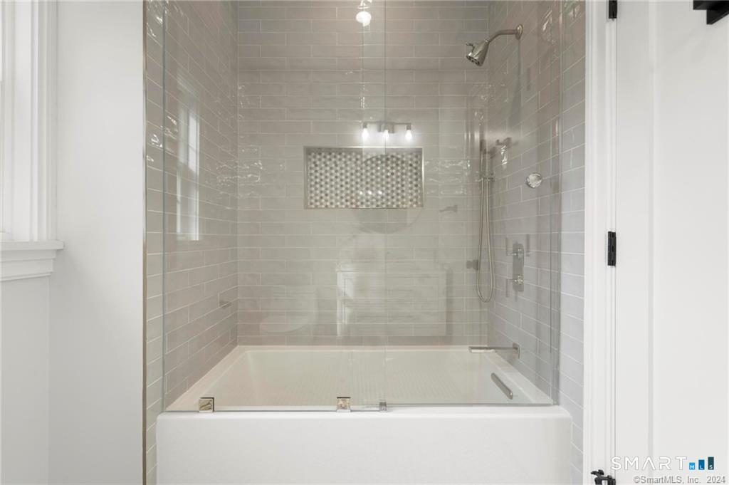 5 Shaw Avenue photo 30