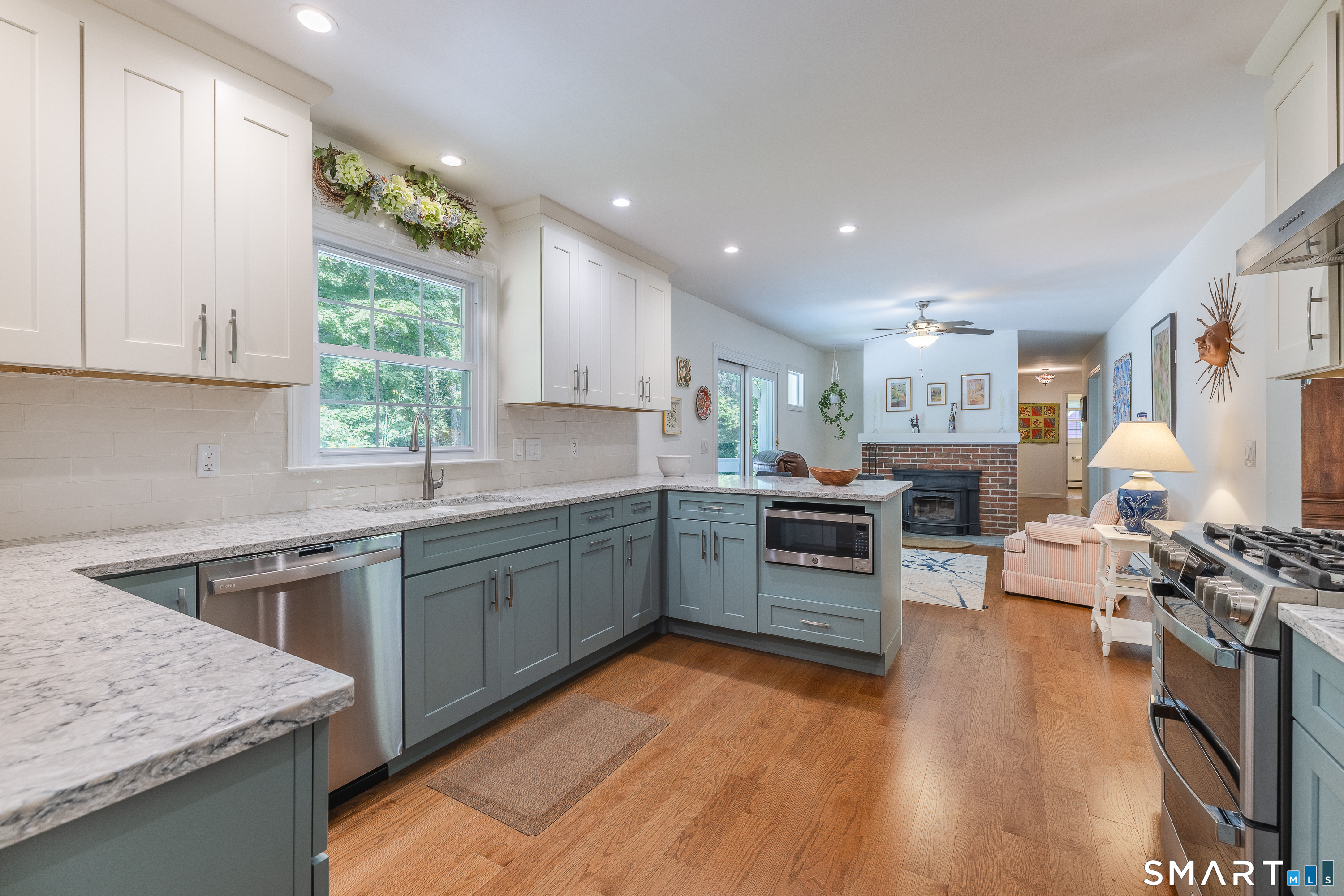 170 Charter Oak Road photo 7
