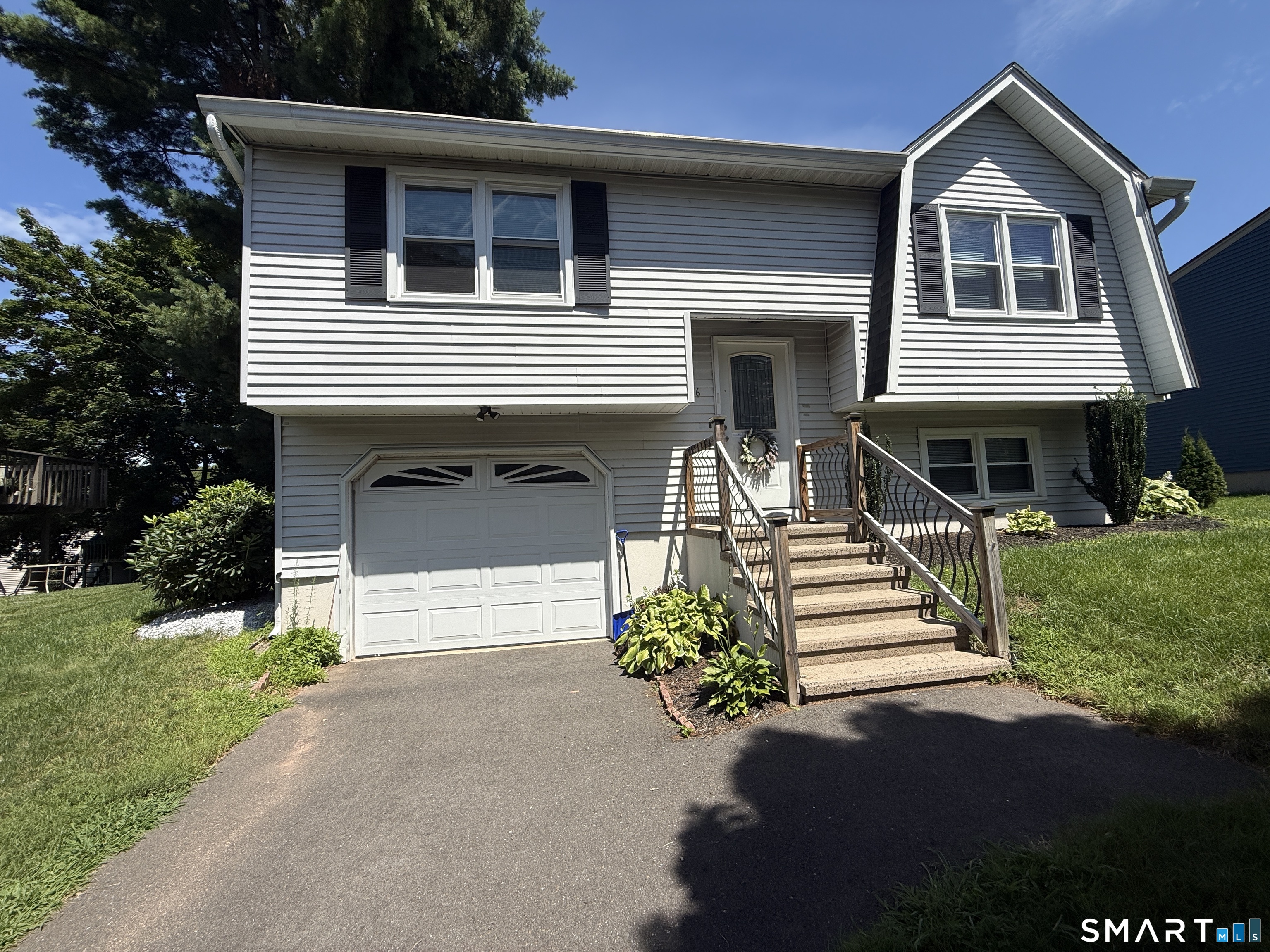 106 Meetinghouse Ridge