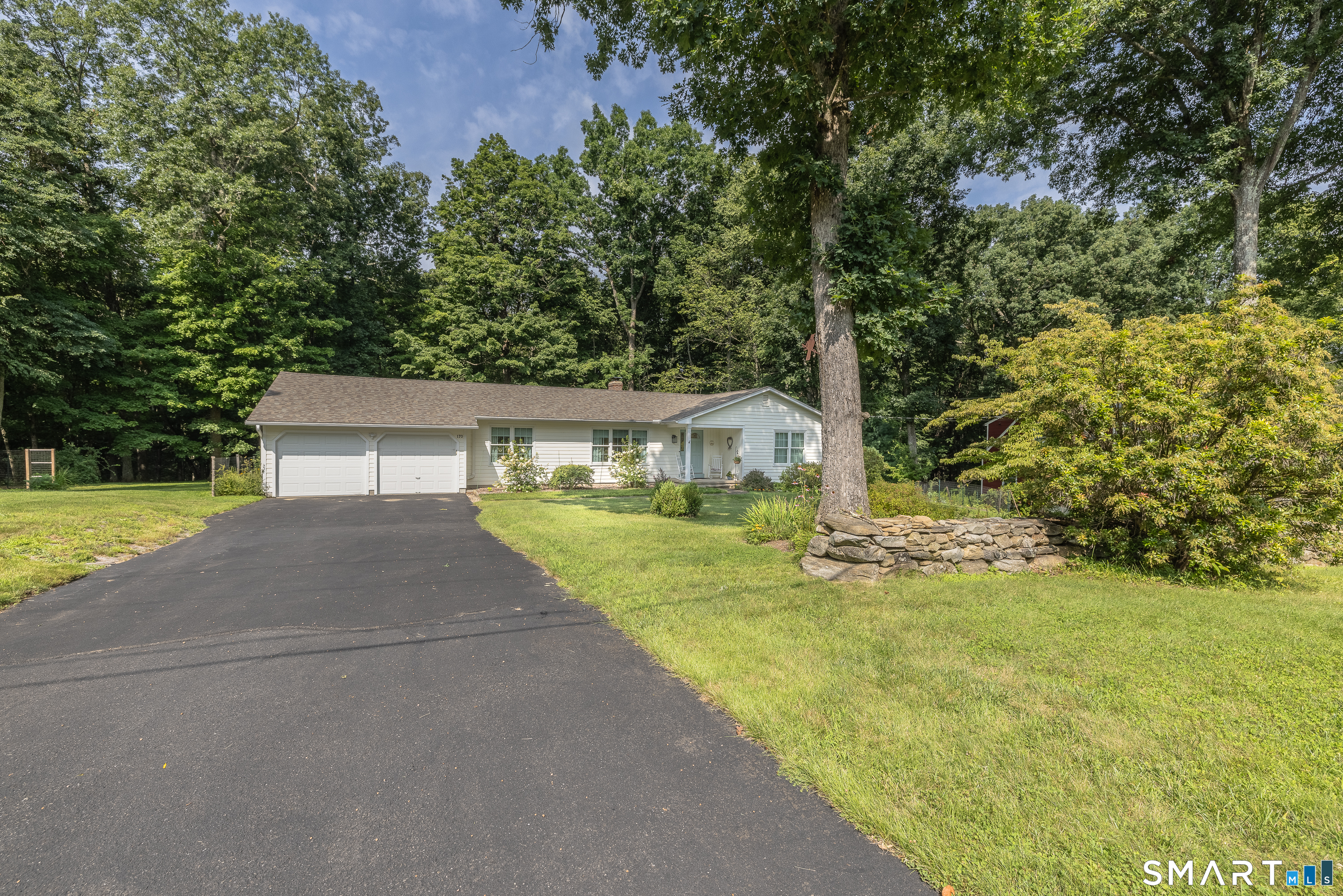 170 Charter Oak Road photo 3