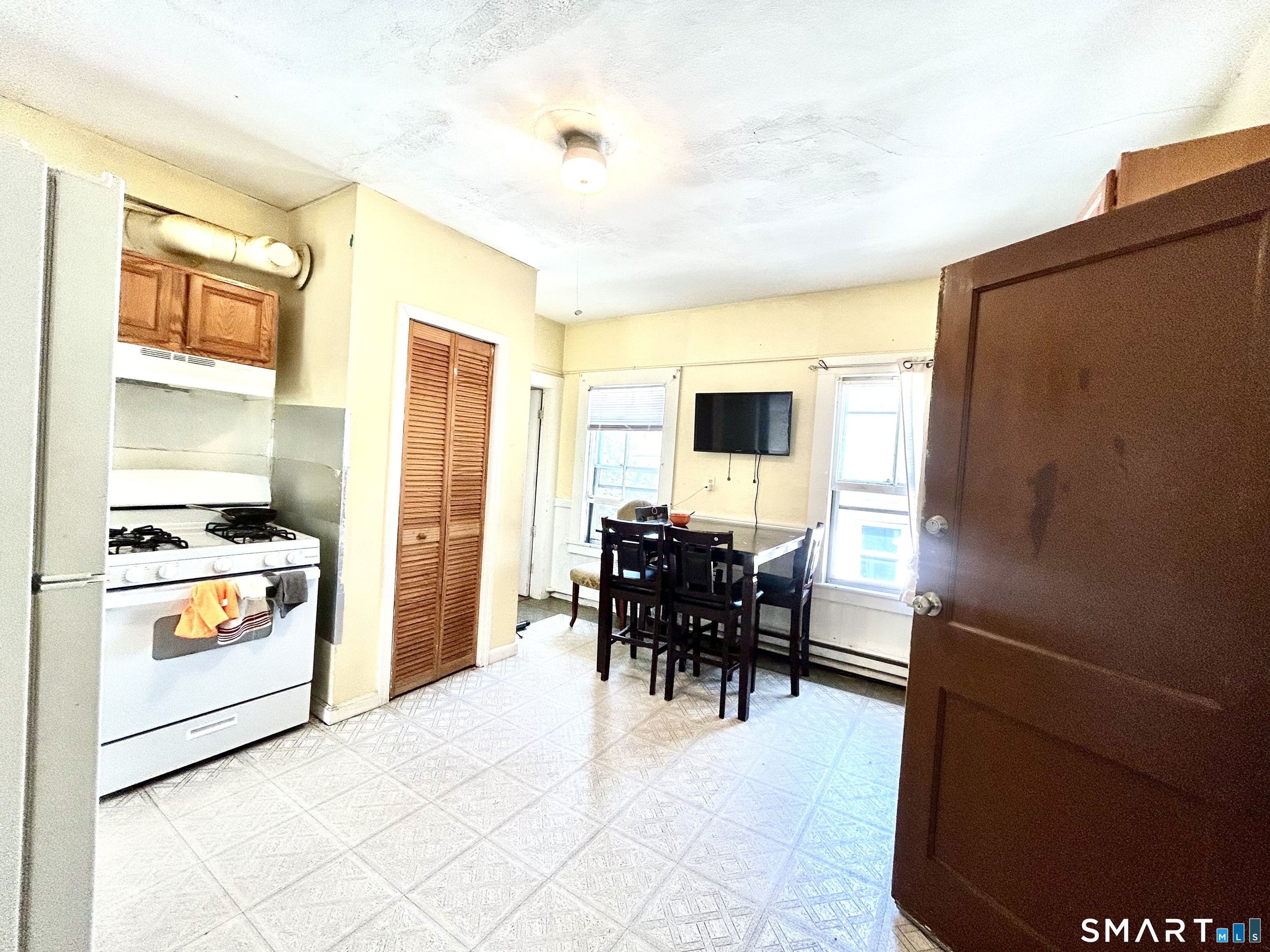 125 Willow Street photo 5