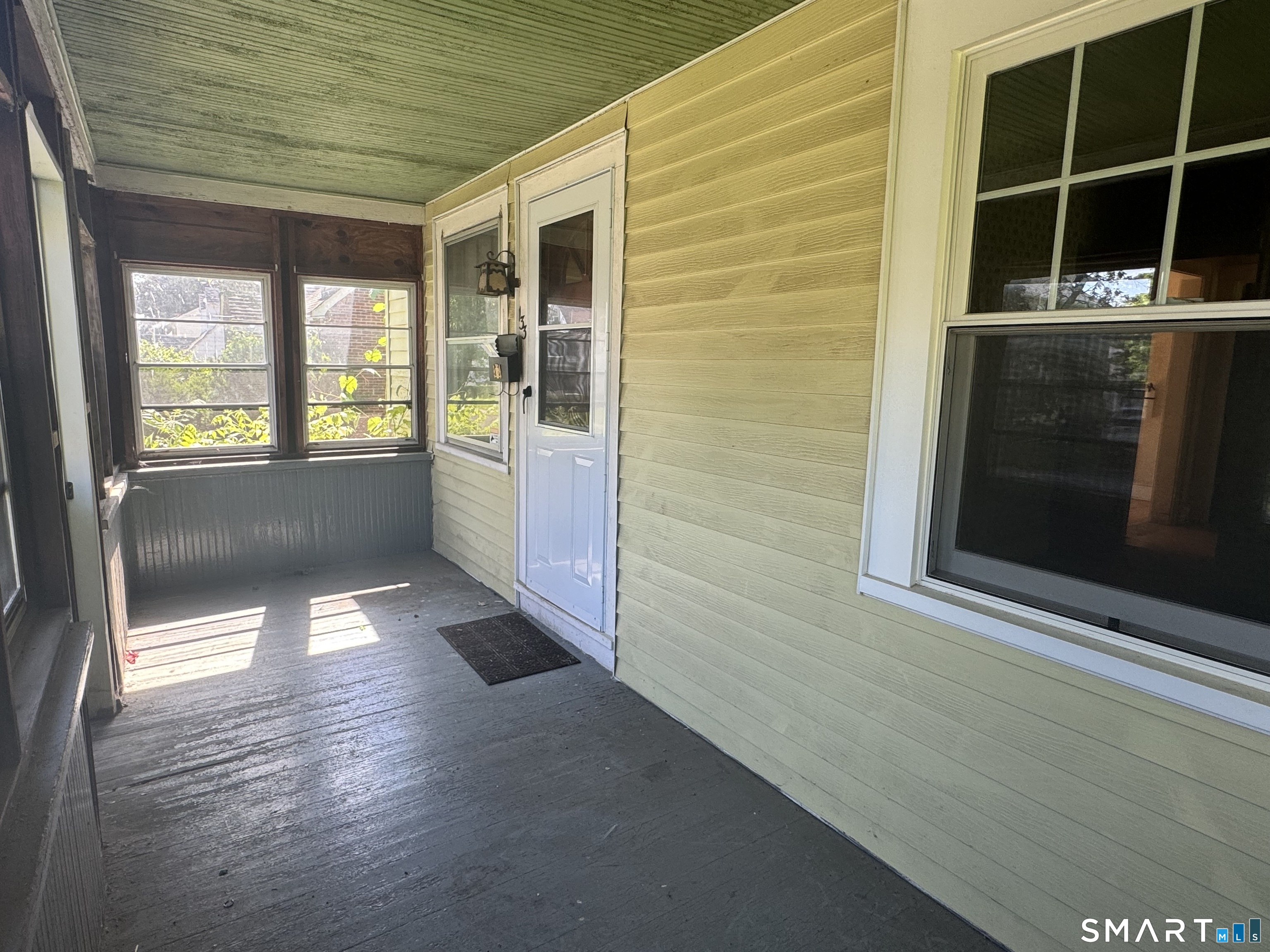 133 Grove Street photo 6