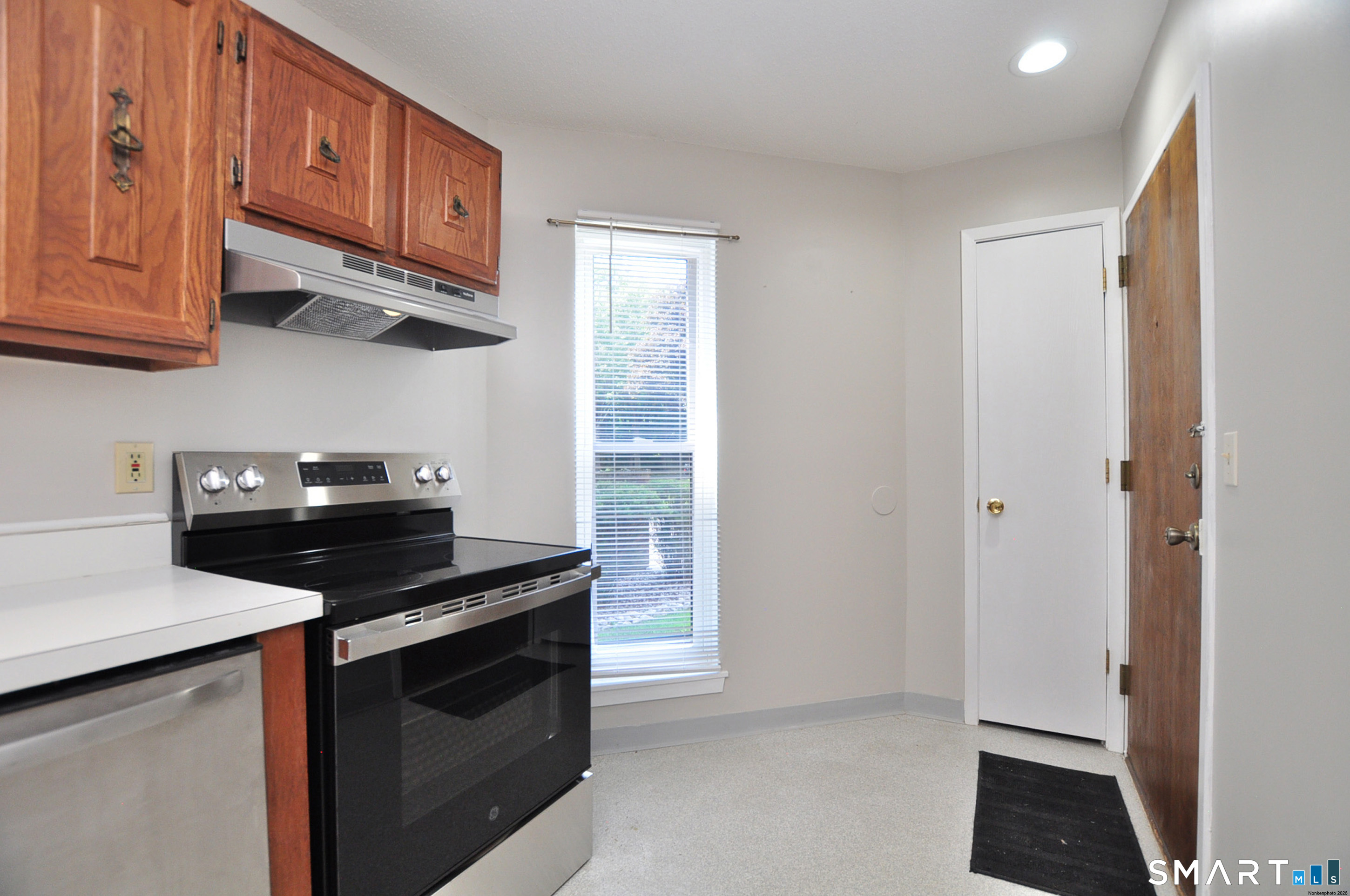 71 Wellington Drive  Unit #71 photo 7