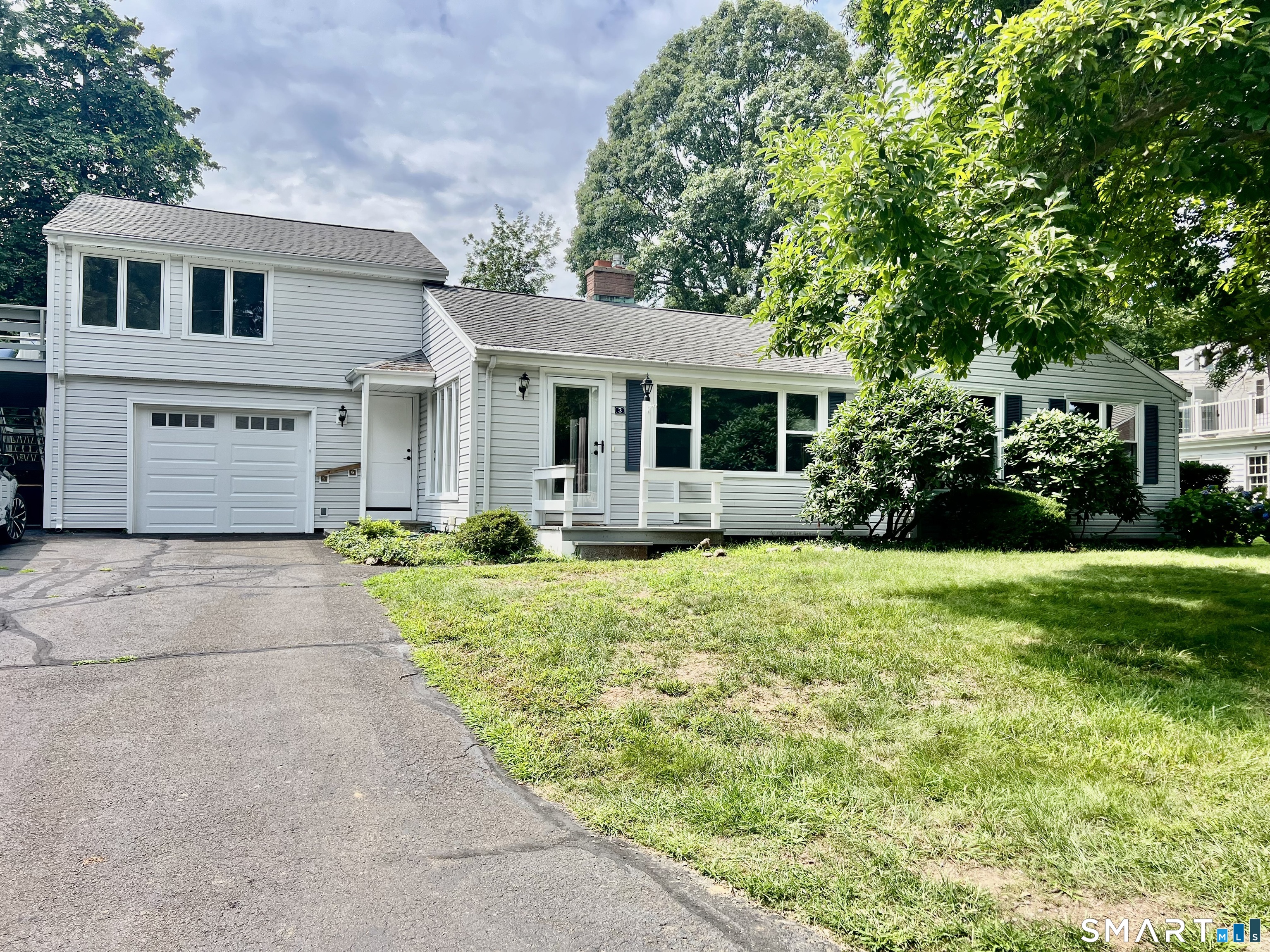 3 Bayview Avenue