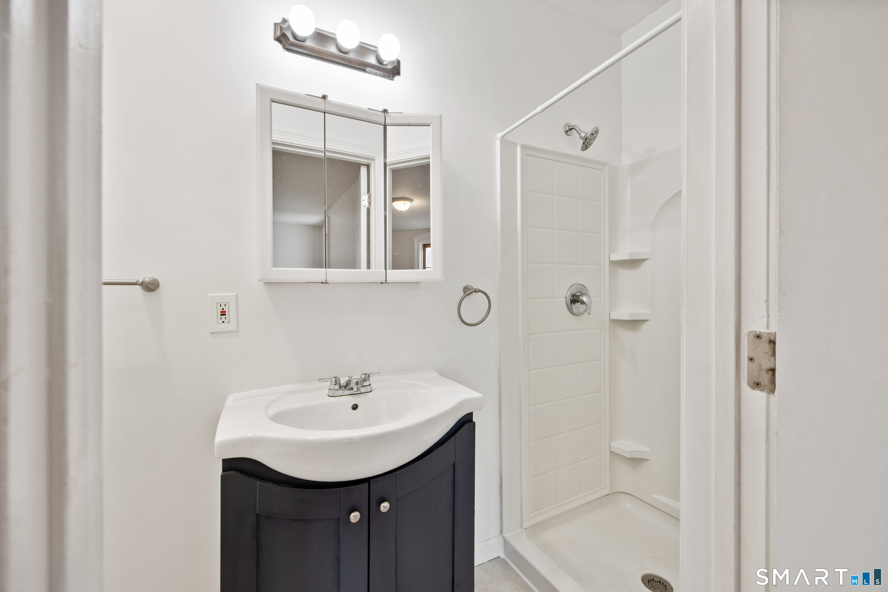 226 Meadow Street Unit #2nd Floor photo 13