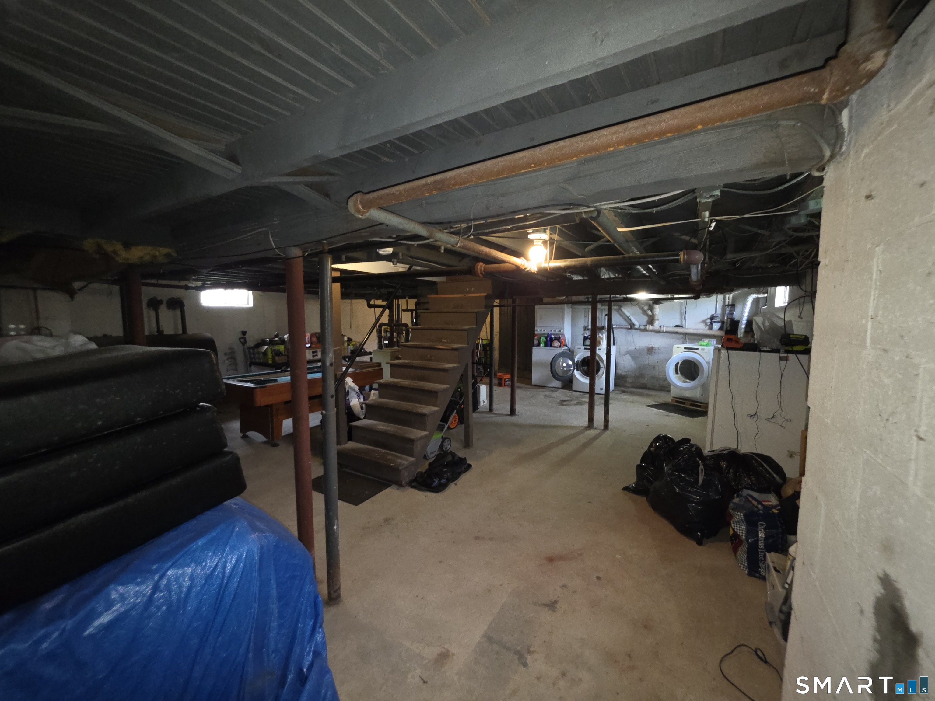 85 Robertson Avenue photo 36