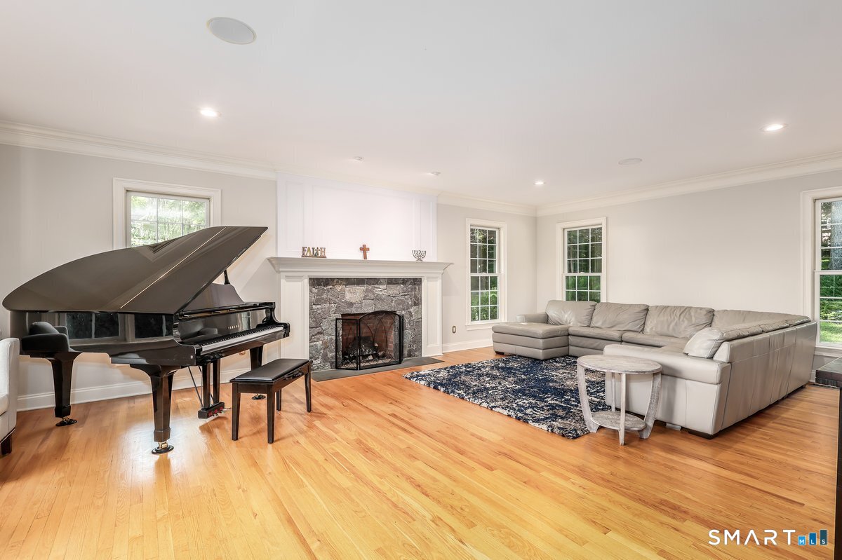 4 Mia Bella Drive photo 13