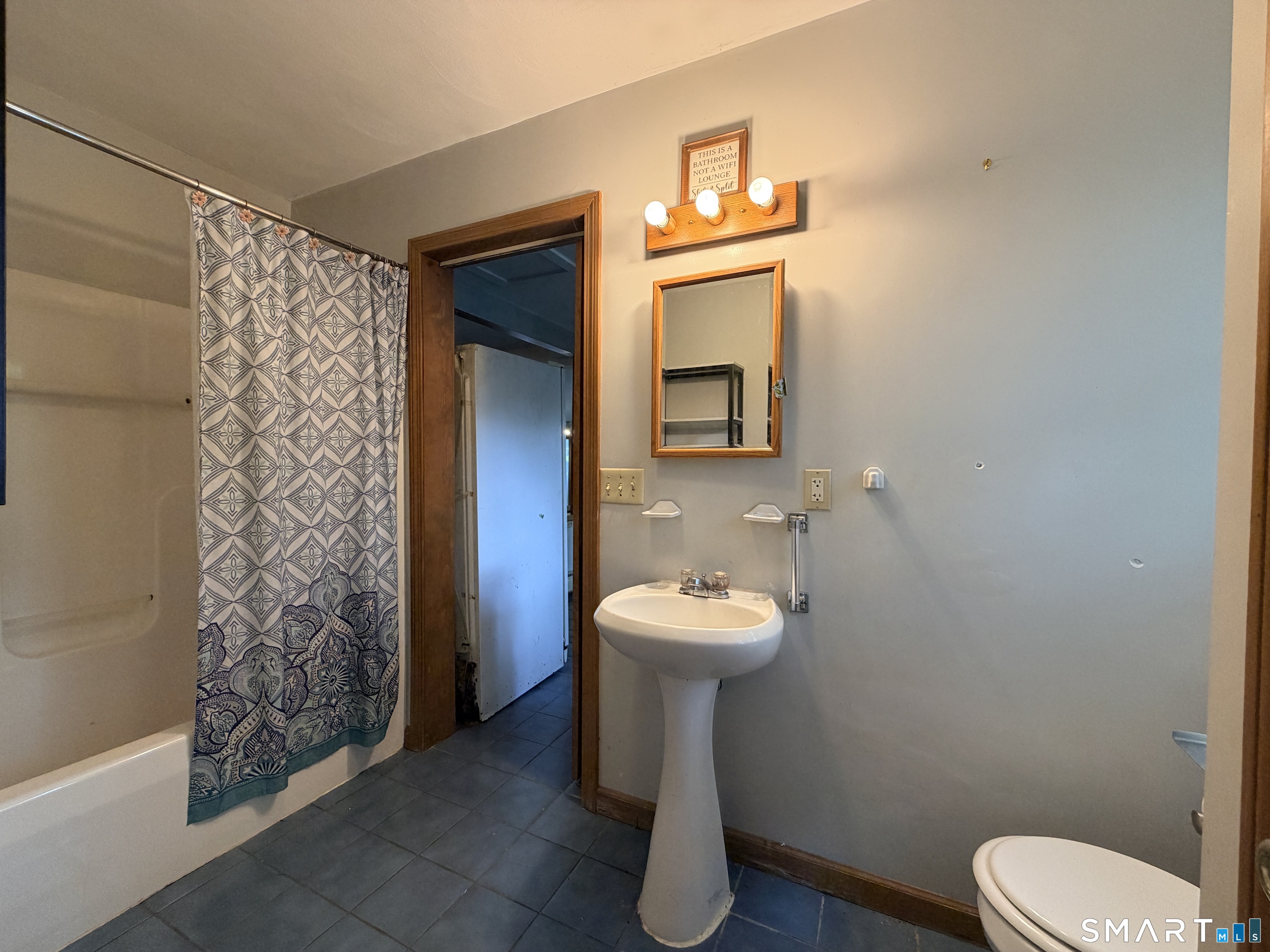 111 Island Road photo 17