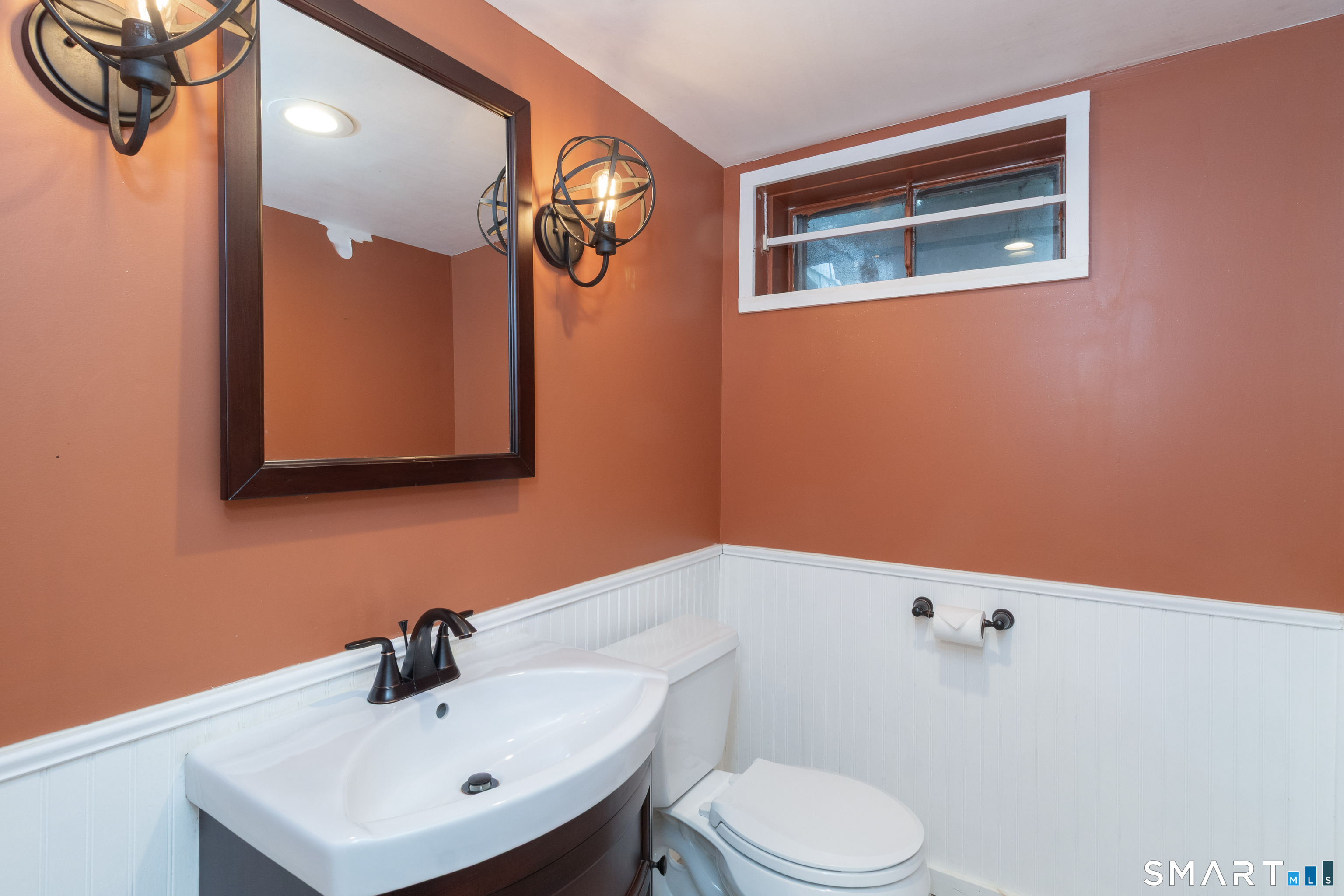 17 Whiting Farm Road photo 36