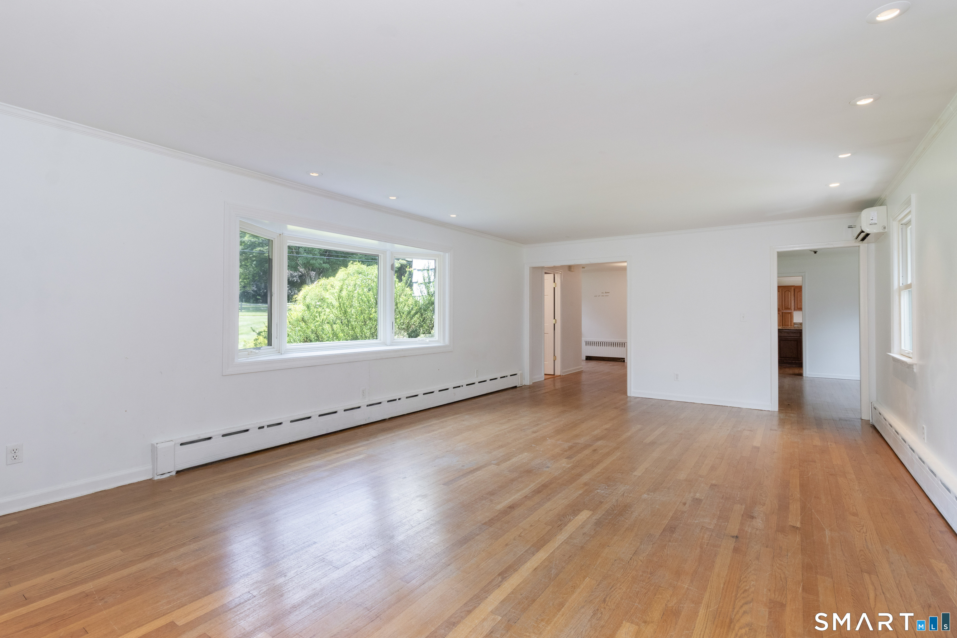 17 Whiting Farm Road photo 14