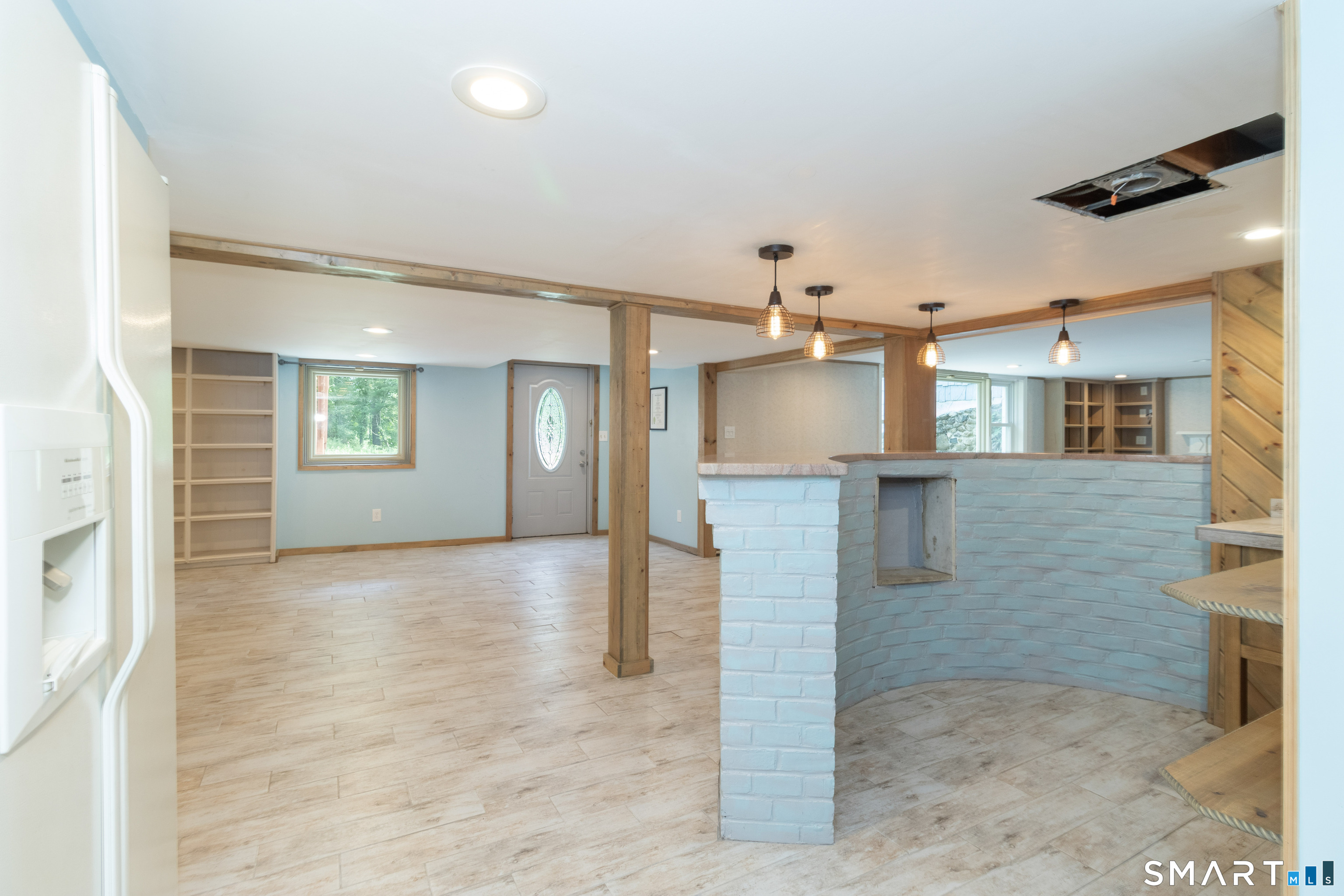 17 Whiting Farm Road photo 34