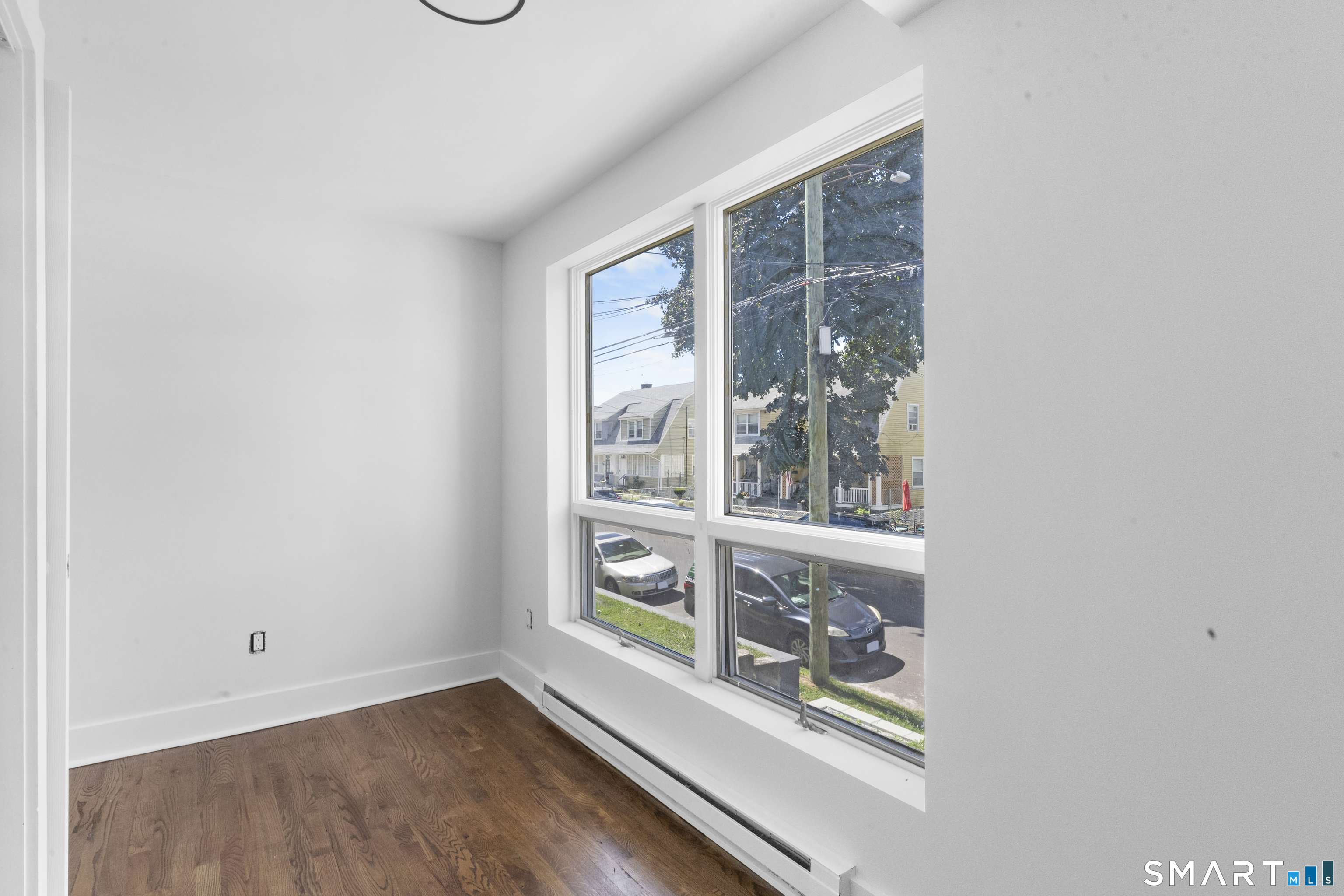 366 Remington Street photo 8