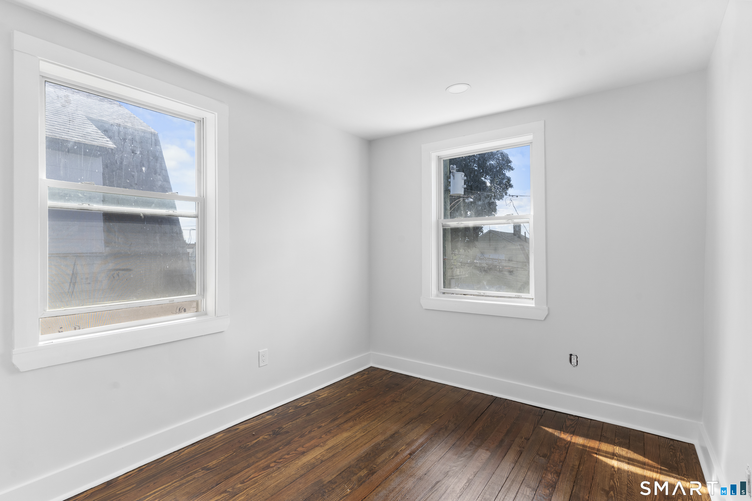 366 Remington Street photo 13