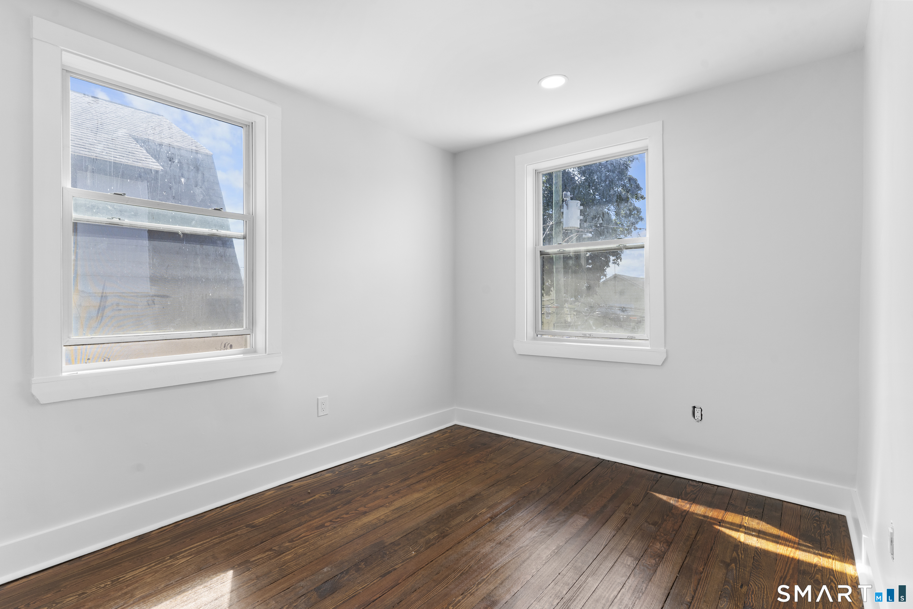 366 Remington Street photo 18