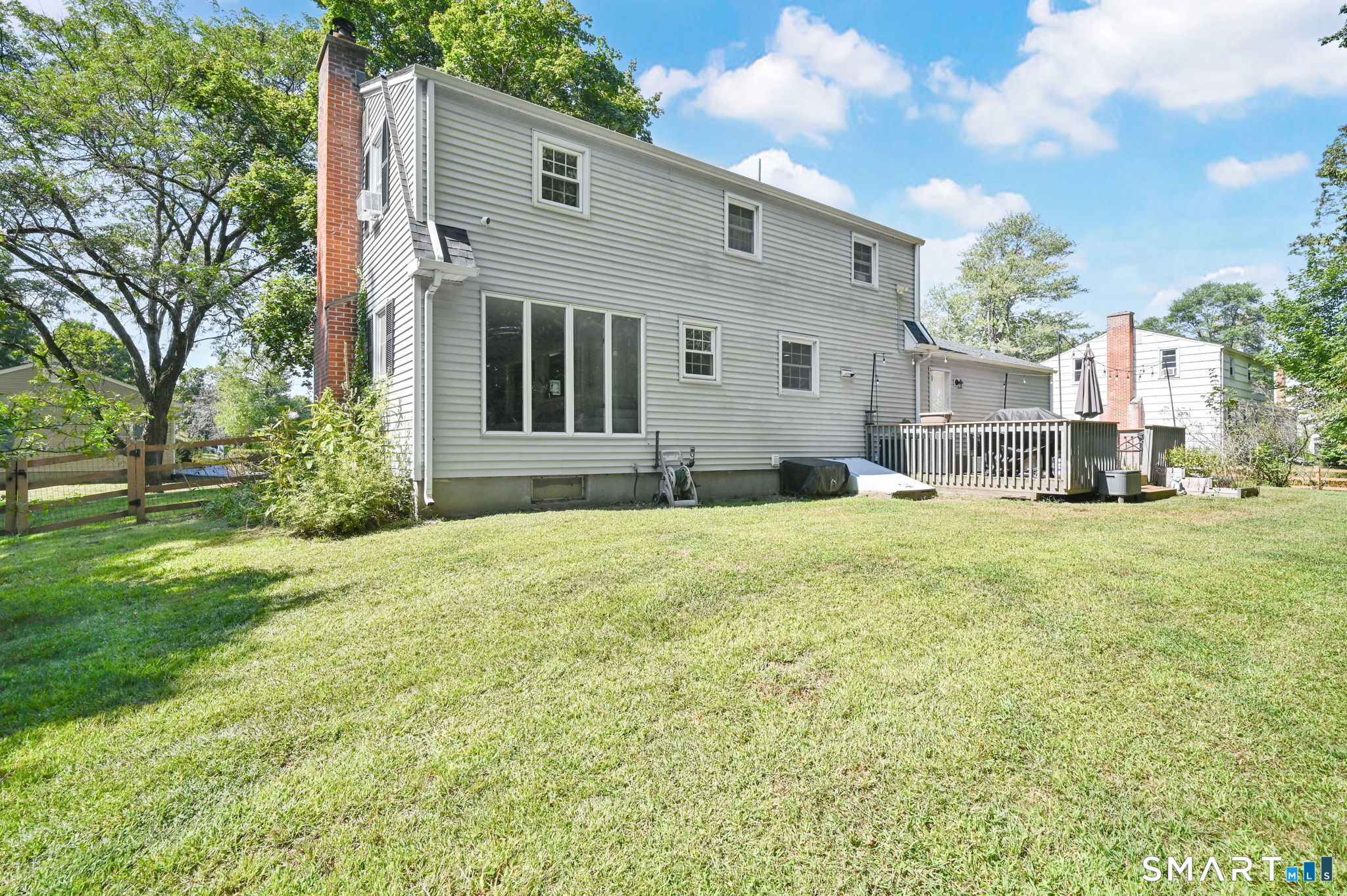 45 Colonial Drive photo 35