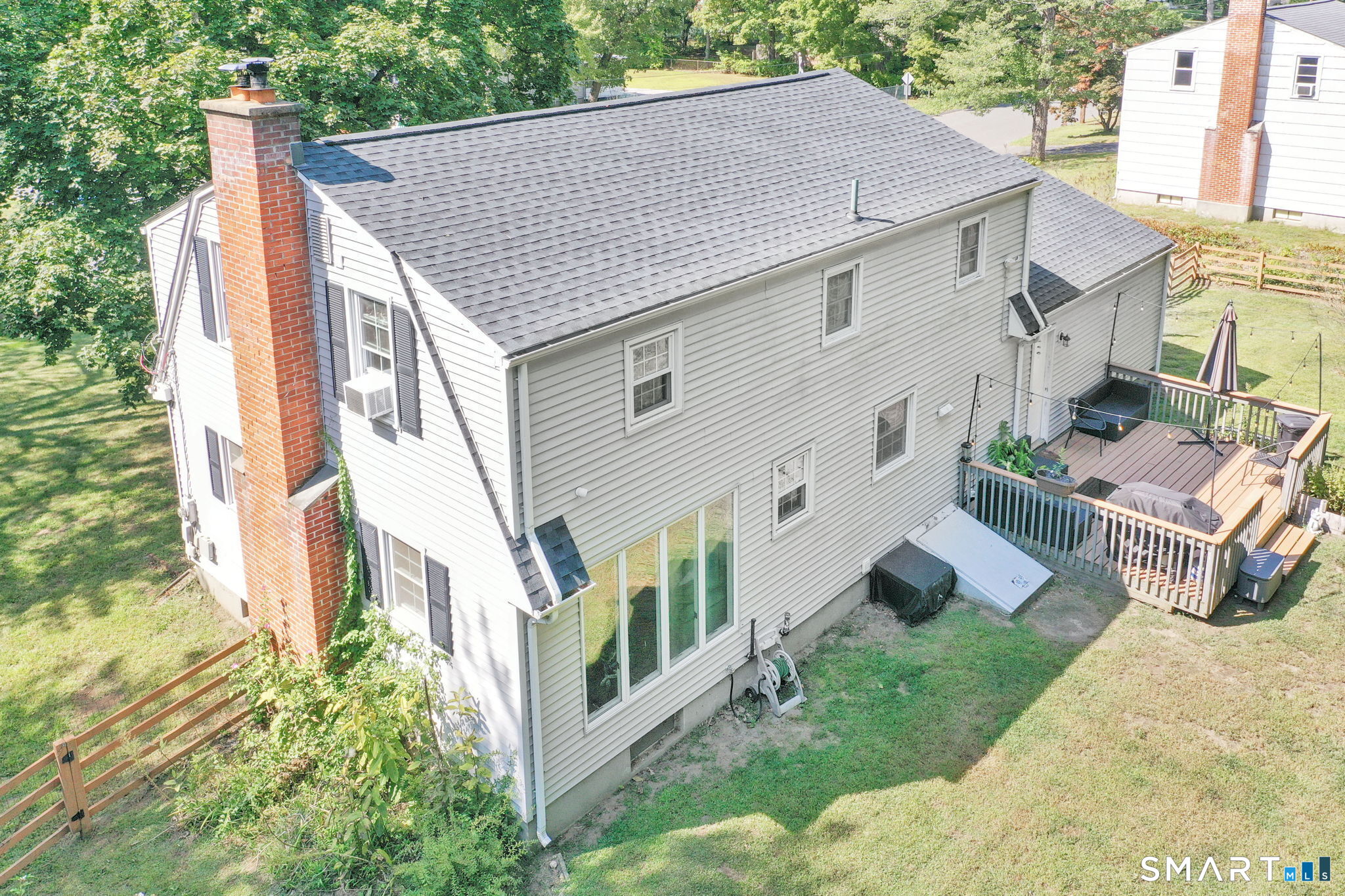 45 Colonial Drive photo 34