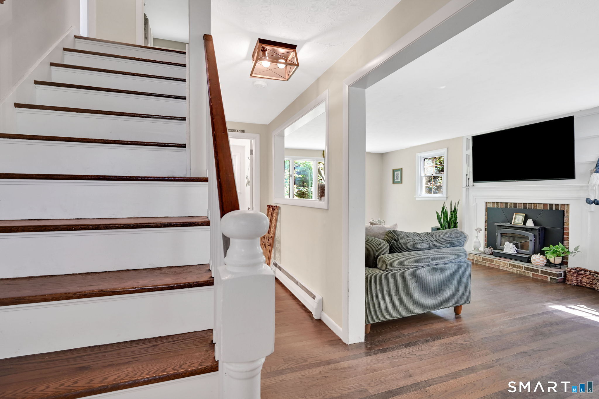 45 Colonial Drive photo 17