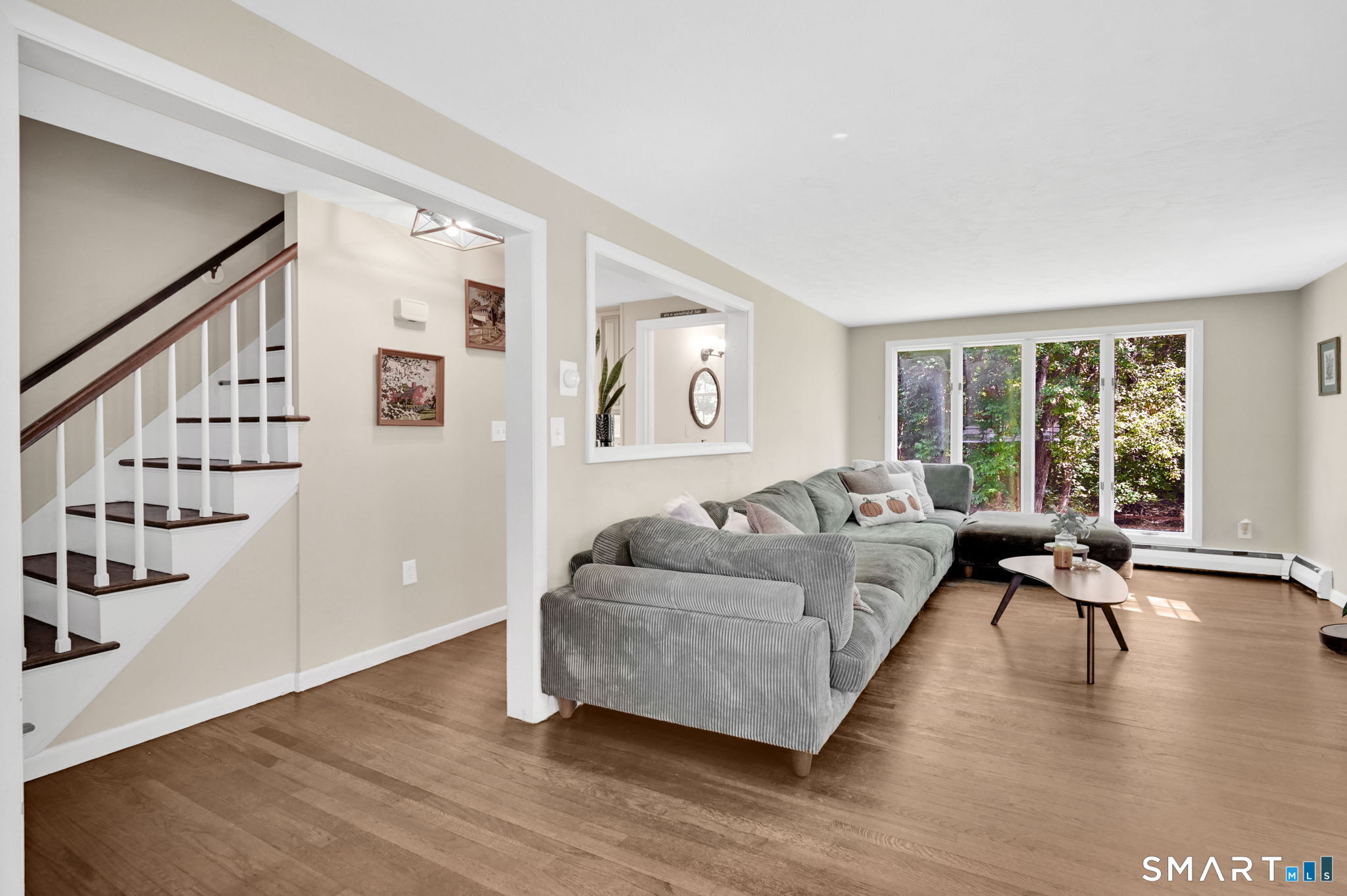 45 Colonial Drive photo 16