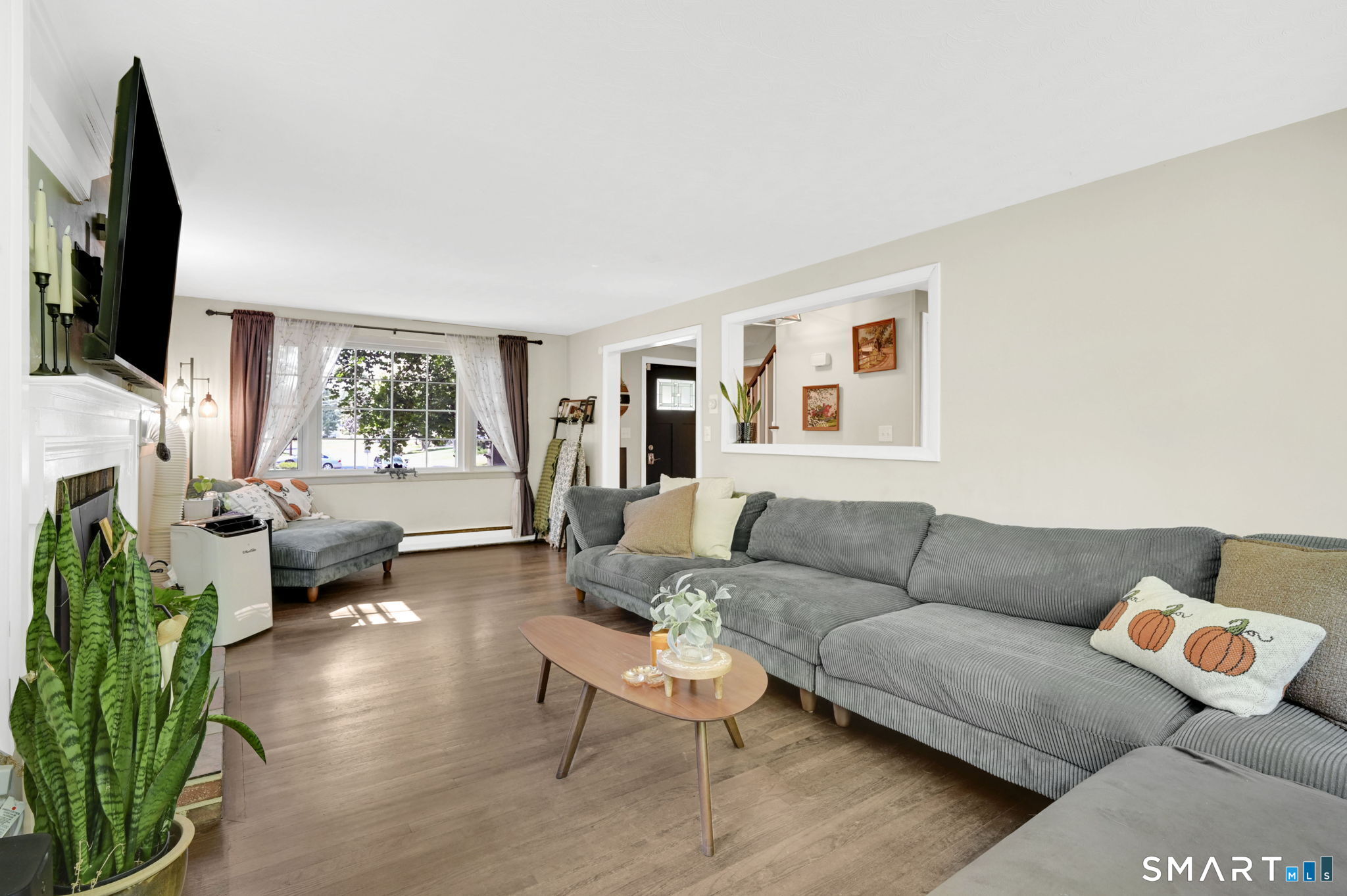 45 Colonial Drive photo 13