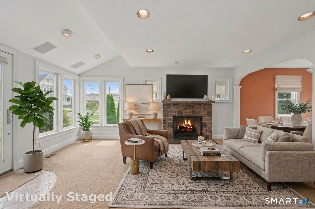 160 Gregory Boulevard photo 5