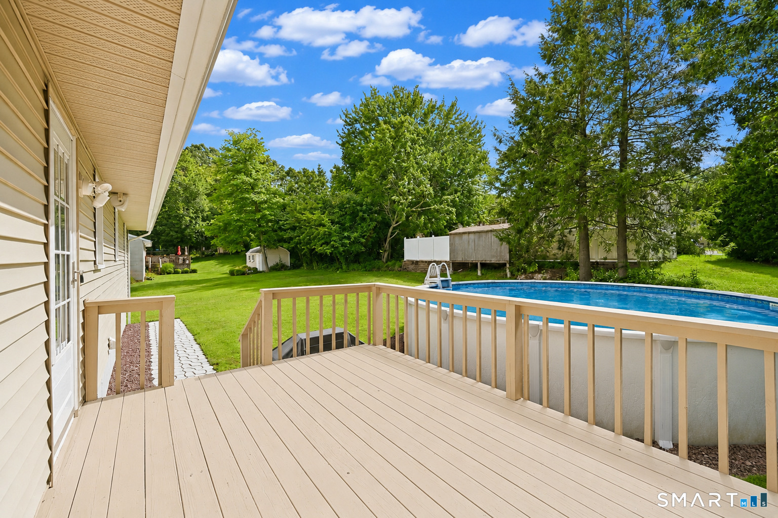 115 Inwood Drive photo 30