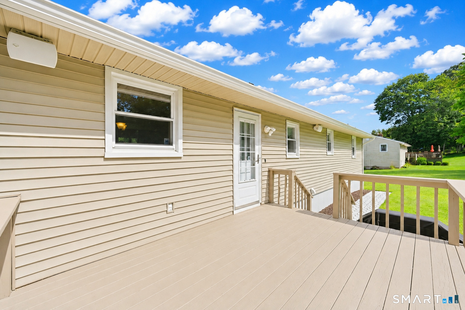 115 Inwood Drive photo 32