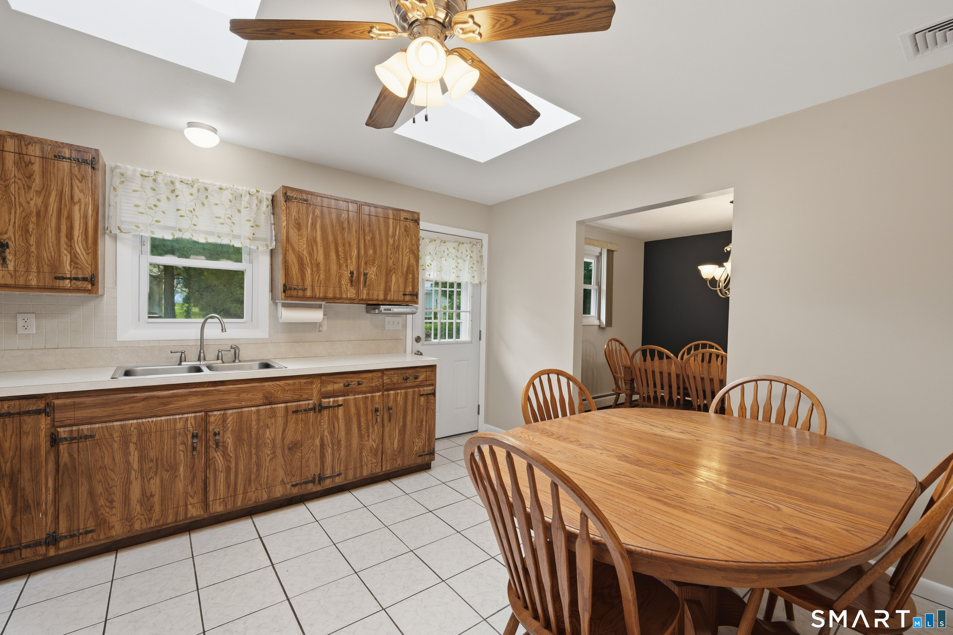 115 Inwood Drive photo 11