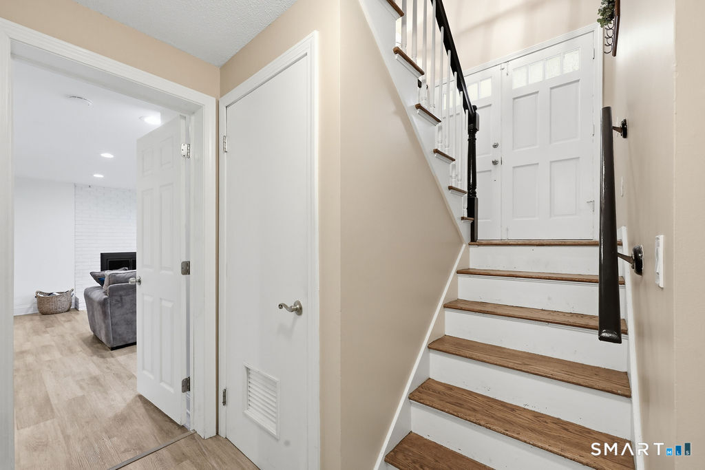 208 Chimney Sweep Hill Road photo 23