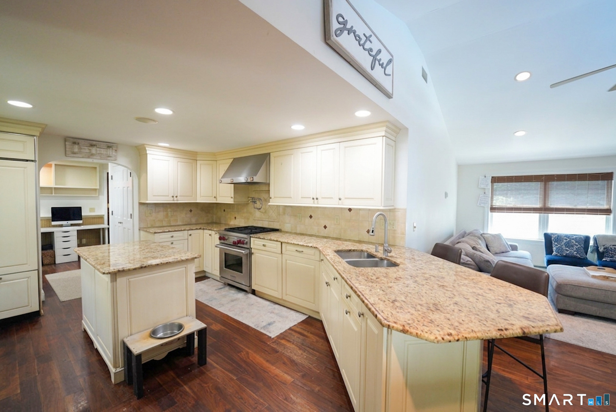 7 Hadik Parkway photo 6
