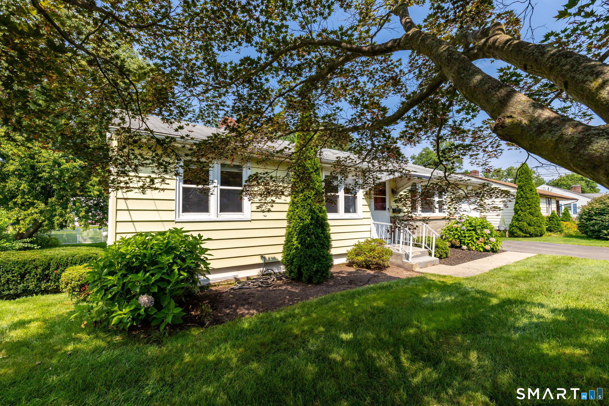 632 Circular Avenue photo 5