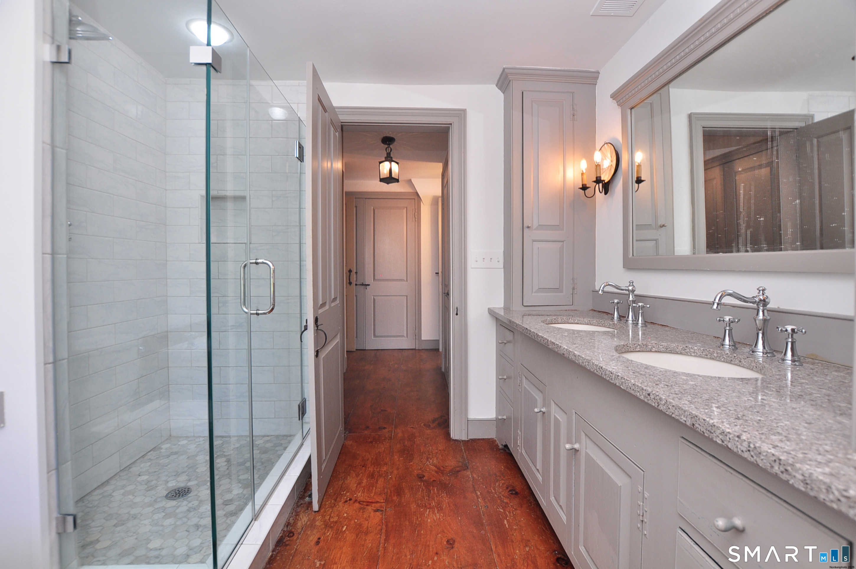 712 Spring Street photo 27