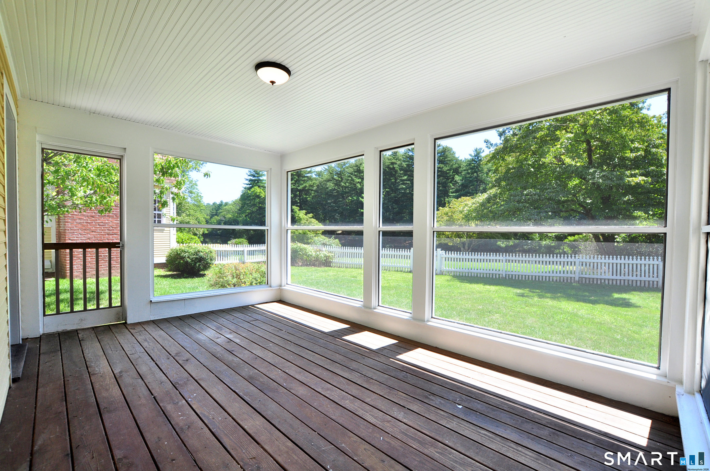 712 Spring Street photo 35