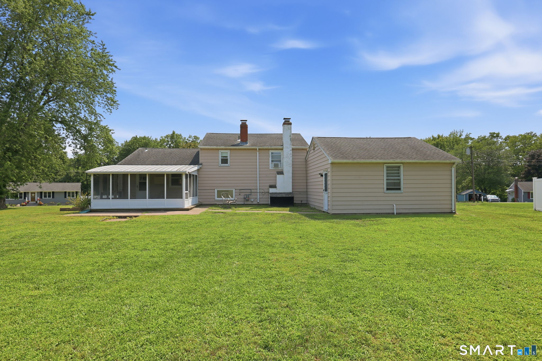 37 Ronda Drive photo 3