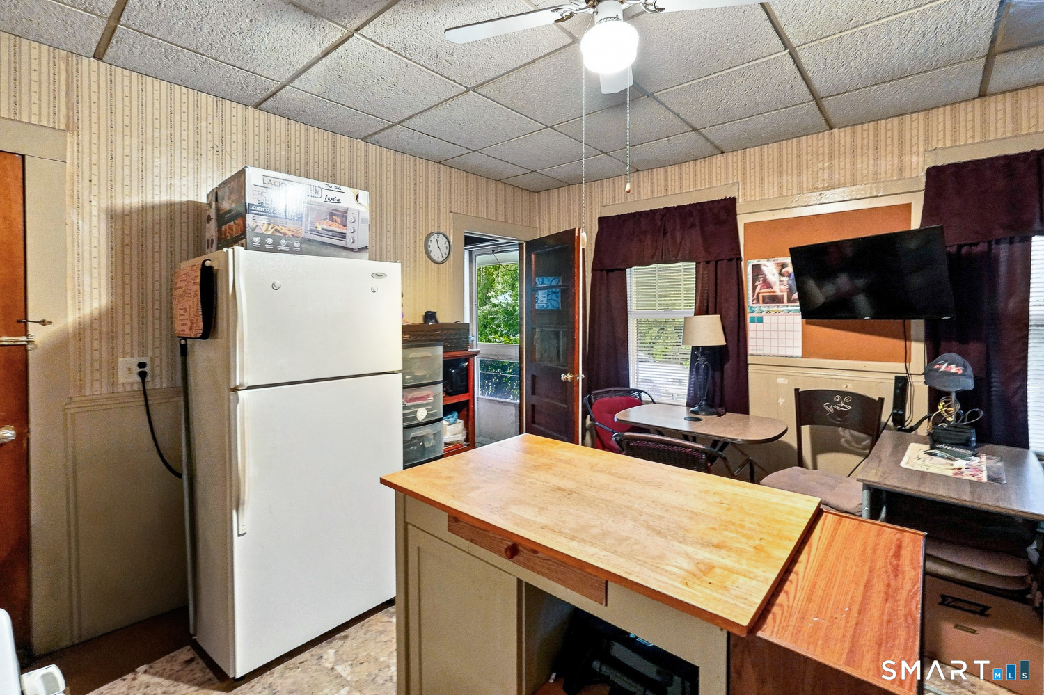 19-21 Mohegan Street photo 22